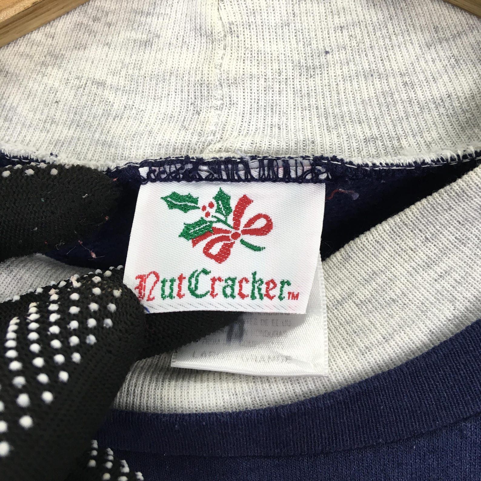 Vintage Vintage 90s Nutcracker Sweatshirt Windmill Lake Graphic Size US M / EU 48-50 / 2 - 7 Thumbnail