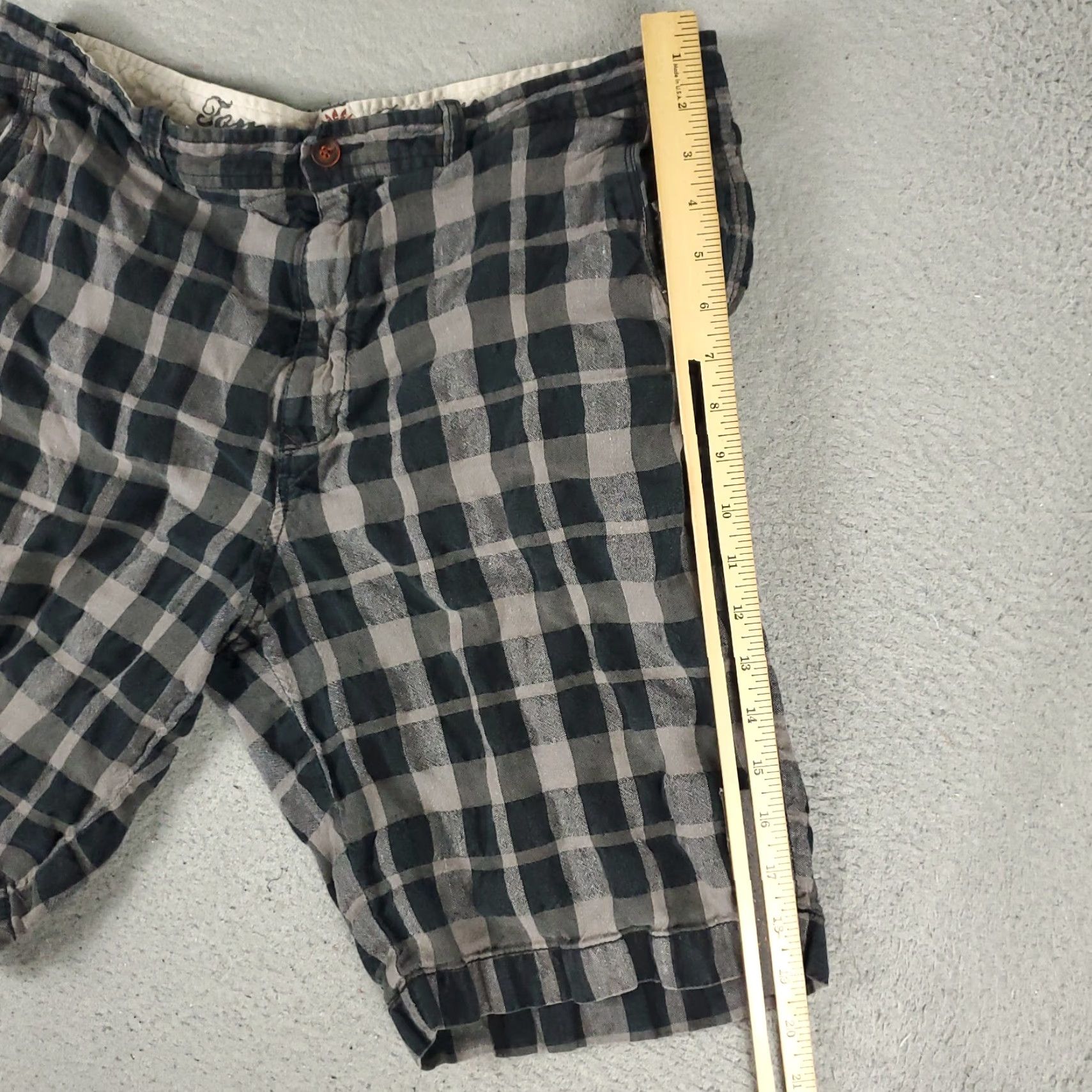 Tommy Bahama VINTAGE Tommy Bahama Shorts Mens Size 35 Flat Front Linen Casual Plaid Chino Size US 35 - 5 Thumbnail