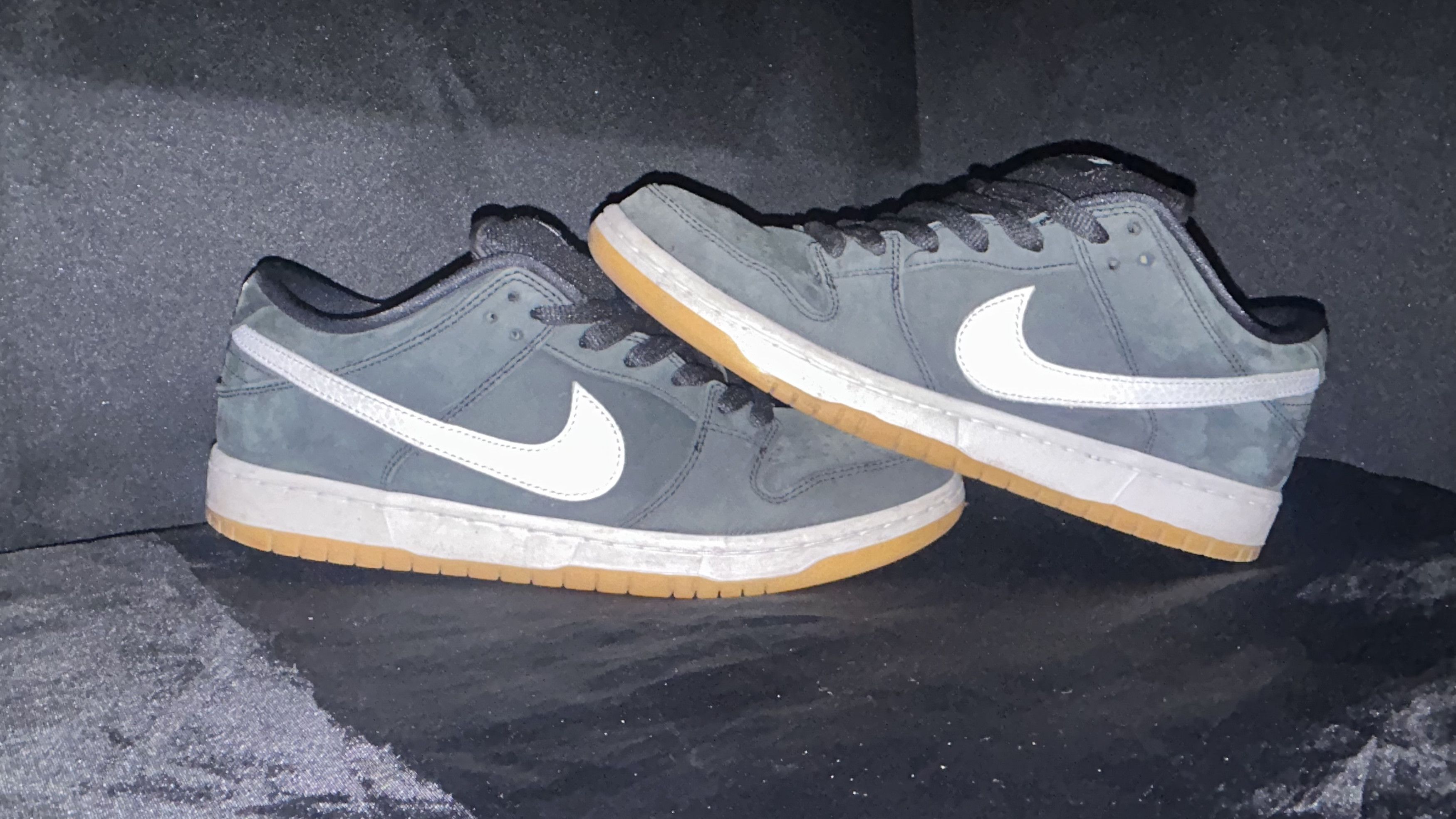 Nike Nike SB Dunk Low Pro Black Gum - Men’s Size 10 Size US 10 / EU 43 - 4 Thumbnail