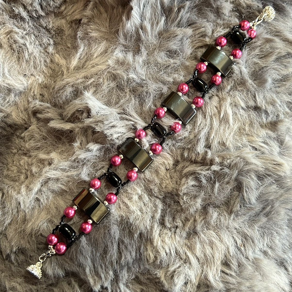 Handmade Handcrafted fuchsia pink Czech glass pearl hematite bracelet Size ONE SIZE - 7 Thumbnail