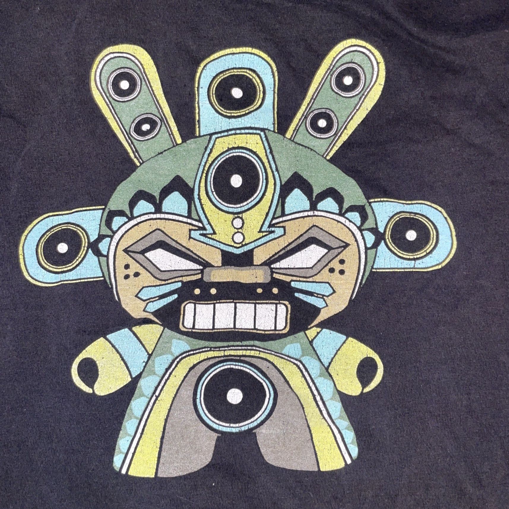 Vintage VINTAGE Kidrobot T-Shirt Mens Large Black Distressed 21x26.5 Size US L / EU 52-54 / 3 - 2 Thumbnail