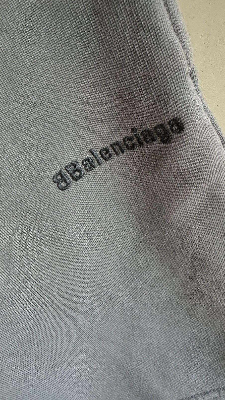 Balenciaga Balenciaga BB corp grey sweatshorts Size US 34 / EU 50 - 4 Thumbnail