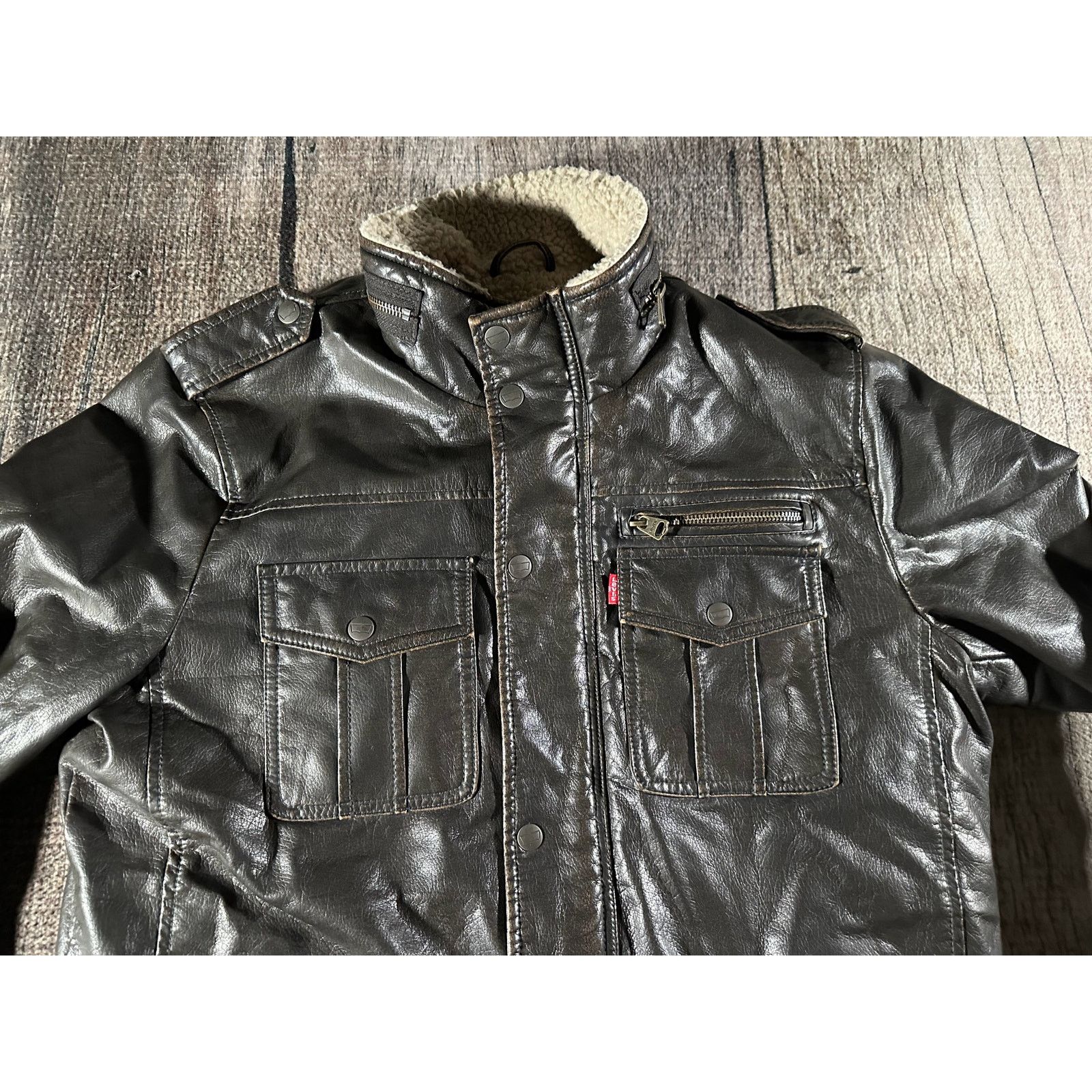 Levi's Levi's Men's Sherpa Fleece Lined Faux Leather Trucker Jacket Size US M / EU 48-50 / 2 - 2 Thumbnail