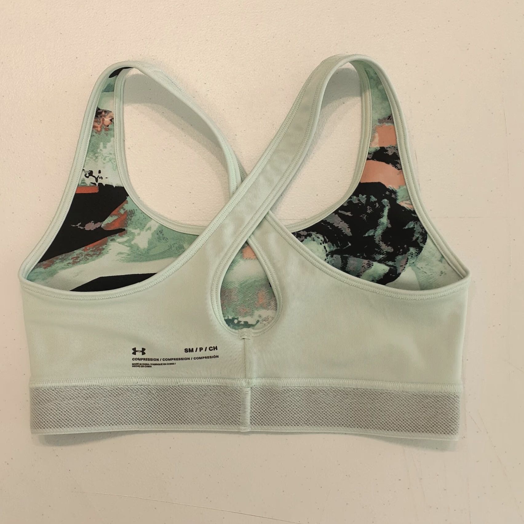 Under Armour Under Armour Compression Sports Bra Small No Padded Cups Multicolor Size ONE SIZE - 6 Thumbnail