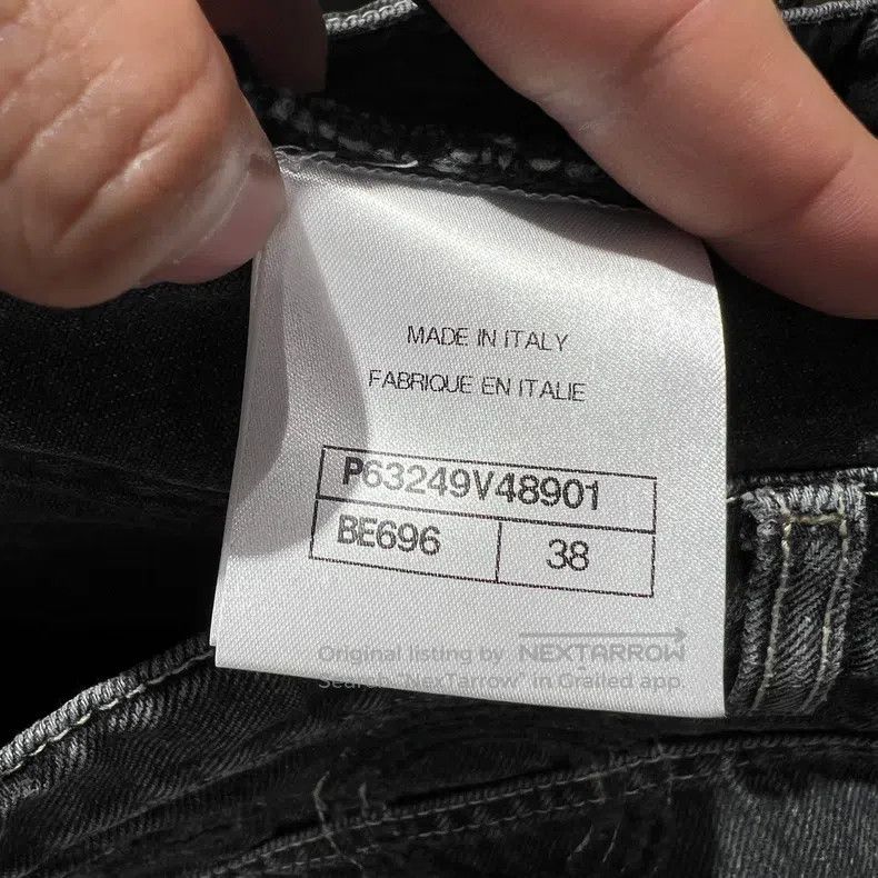 Chanel Chanel Logo button denim shorts Size 25" / US 0 / IT 36 - 4 Thumbnail