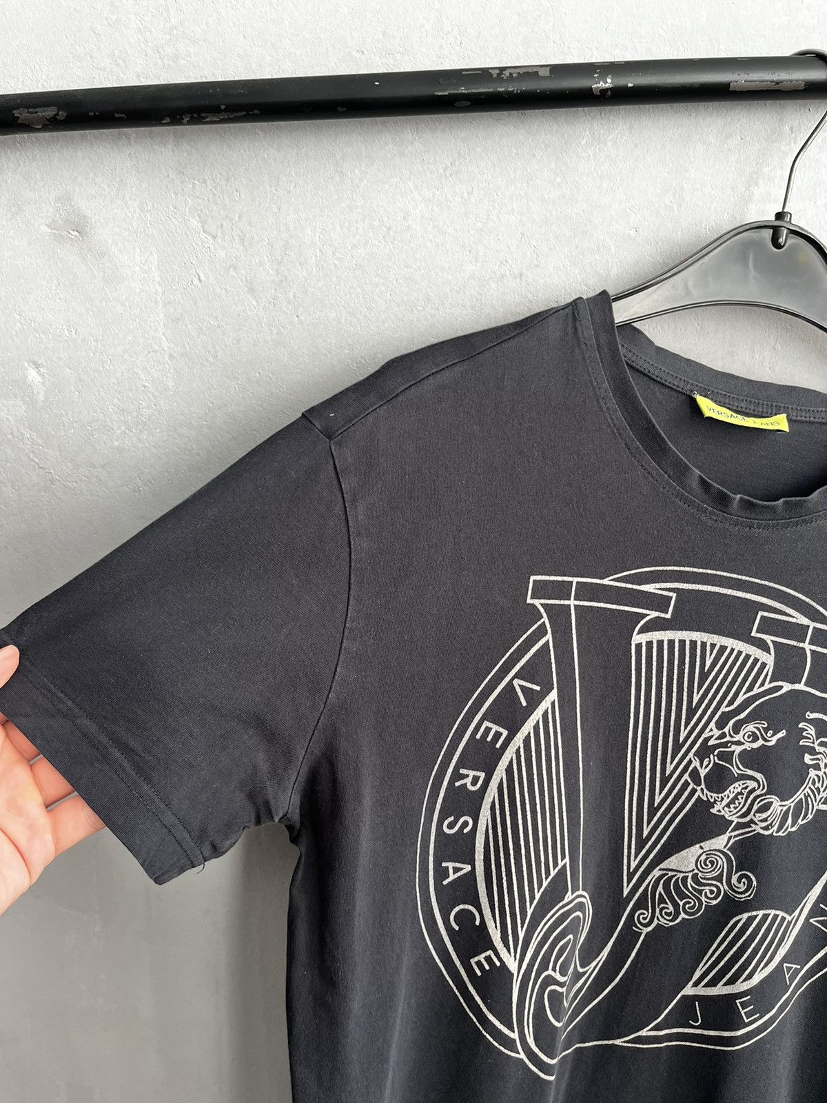 Versace Jeans Couture Versace t shirt size M Size US M / EU 48-50 / 2 - 3 Thumbnail