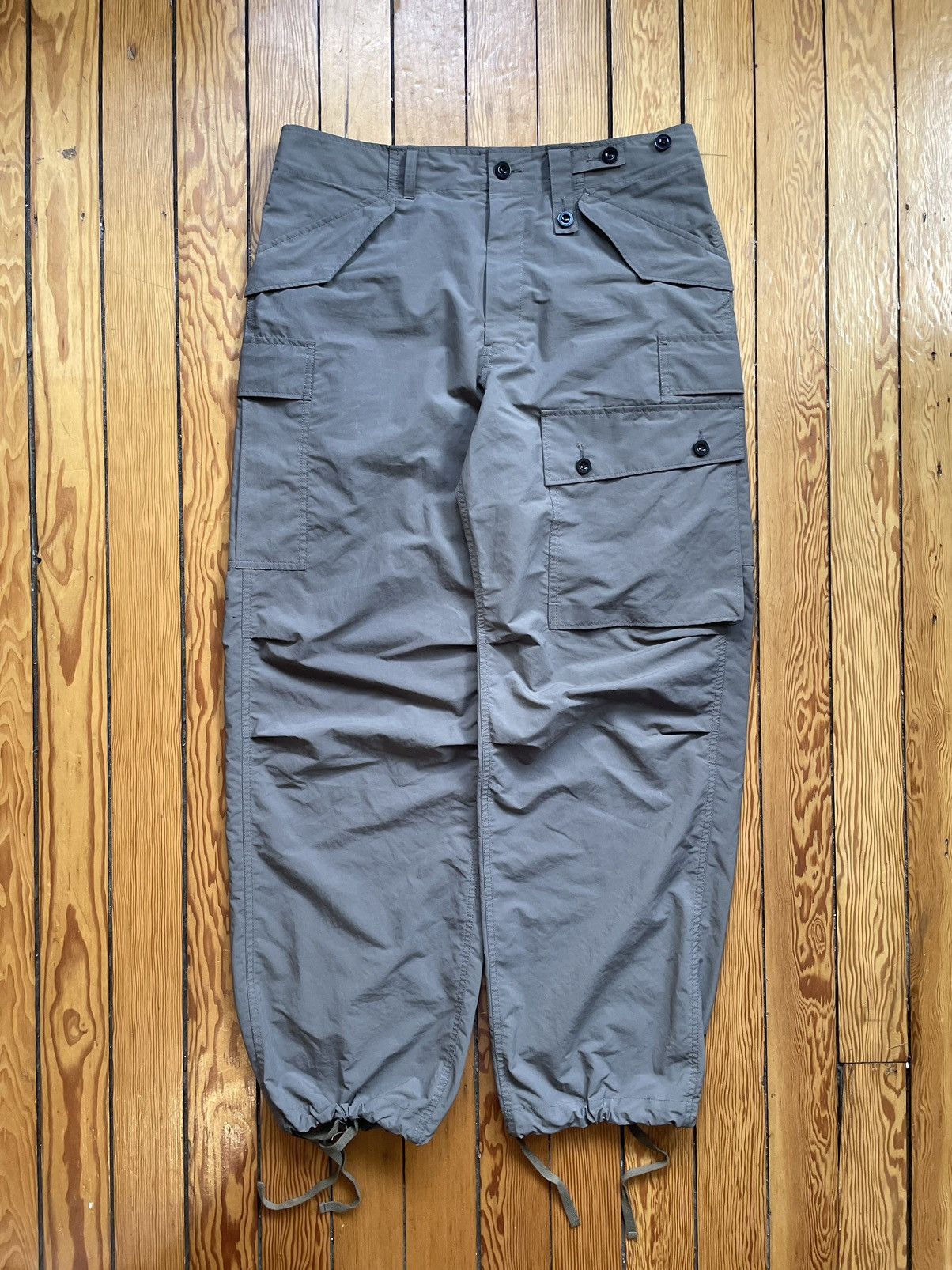 Sacai SACAI Taupe Matte Cargo Pants, Size 3, Grey,Adjustable waist Size US 34 / EU 50 - 3 Thumbnail