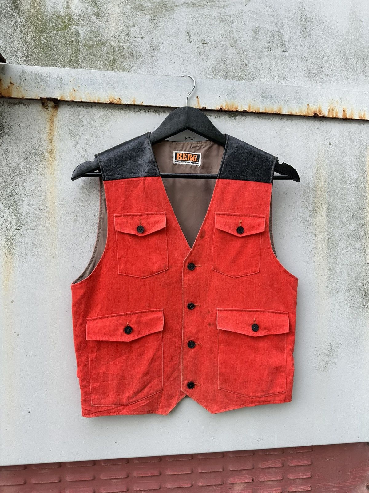 Mizuno 👹Vintage Berg by Mizuno Tactical Vests Size US S / EU 44-46 / 1 - 3 Thumbnail
