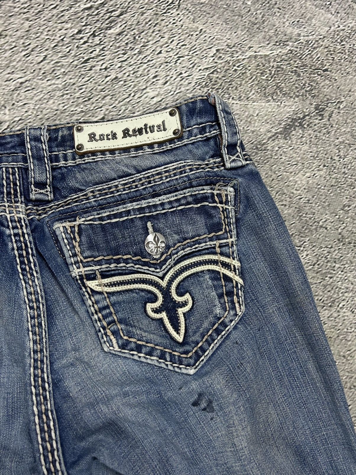 Rock Revival Rock Revival vintage blue jeans Y2K bootcut Size US 30 / EU 46 - 4 Thumbnail