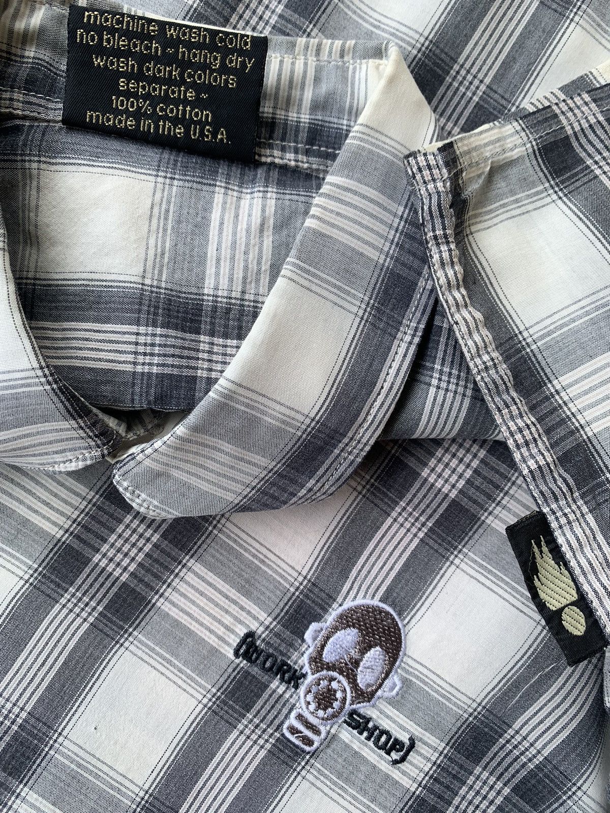 Alien Workshop 1990 Alien Workshop "GAS MASK" Button Up Size US XL / EU 56 / 4 - 8 Thumbnail
