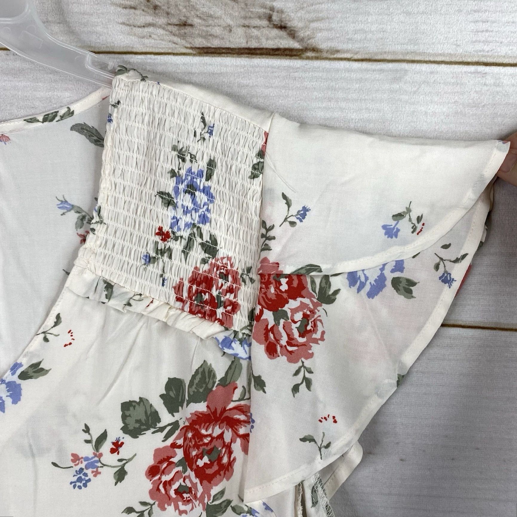 Vintage VINTAGE Angels Forever Young Top Womens 2X Cream Floral Boho Flowy Rayon Smocked NWT Size XXL / US 16-18 / IT 52-54 - 2 Thumbnail
