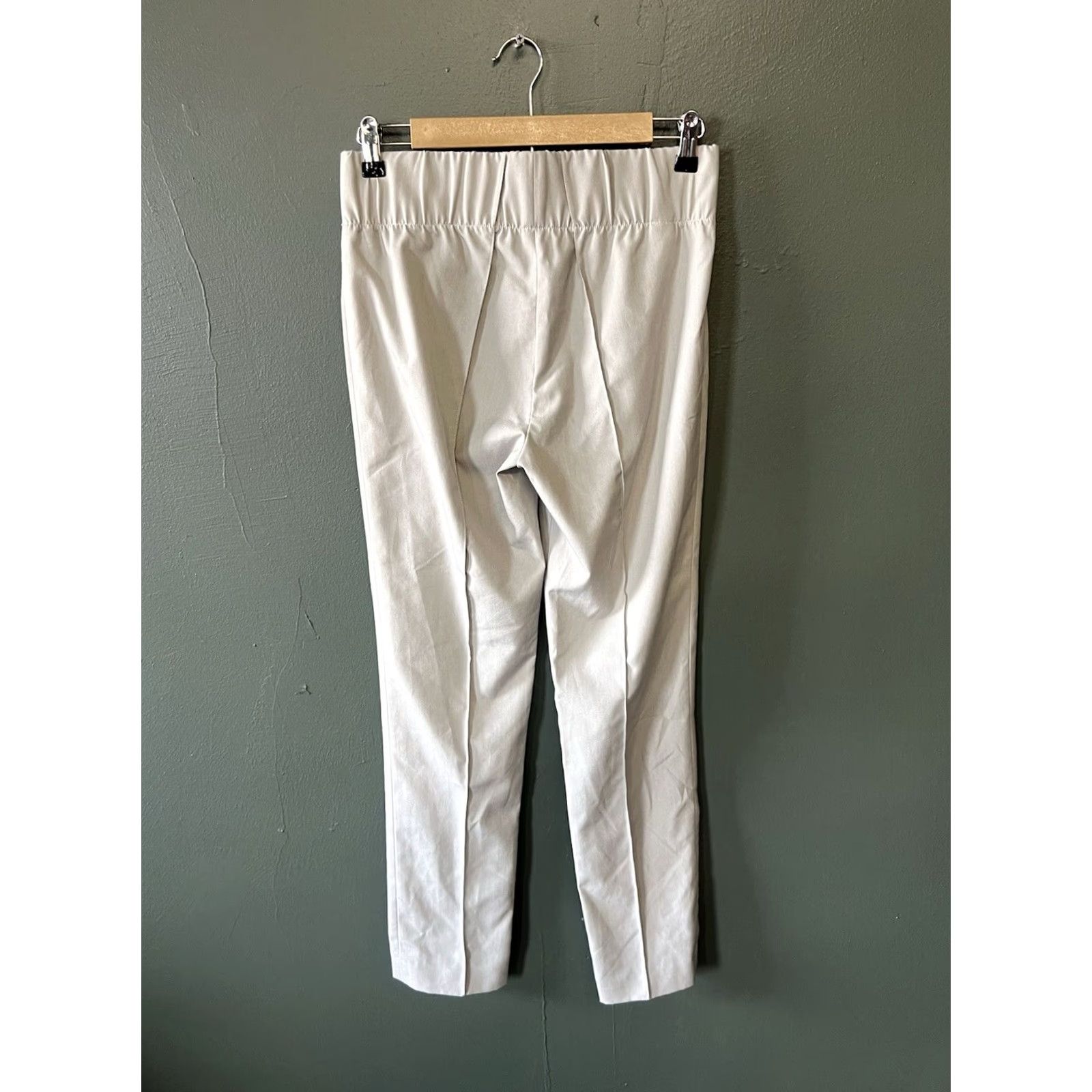Bcbgmaxazria BCBGMaxazria Womens Pants Gray Size 6 Pull On Straight Leg Ankle Tapered Regular Inseam 28in Shoes? Size 28" / US 6 / IT 42 - 2 Thumbnail