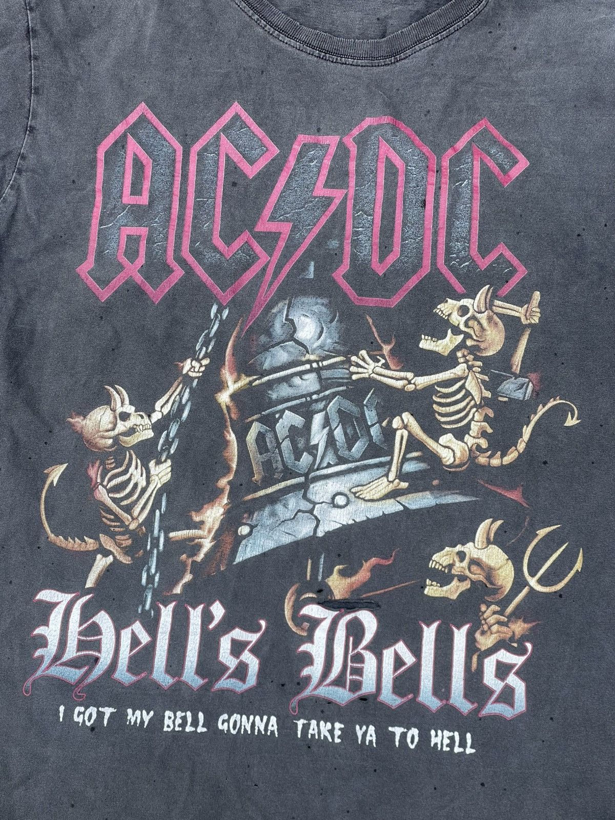 AC/DC 90’s AC/DC Vintage Hells Bells Distressed T-shirt Tee Size US L / EU 52-54 / 3 - 8 Thumbnail