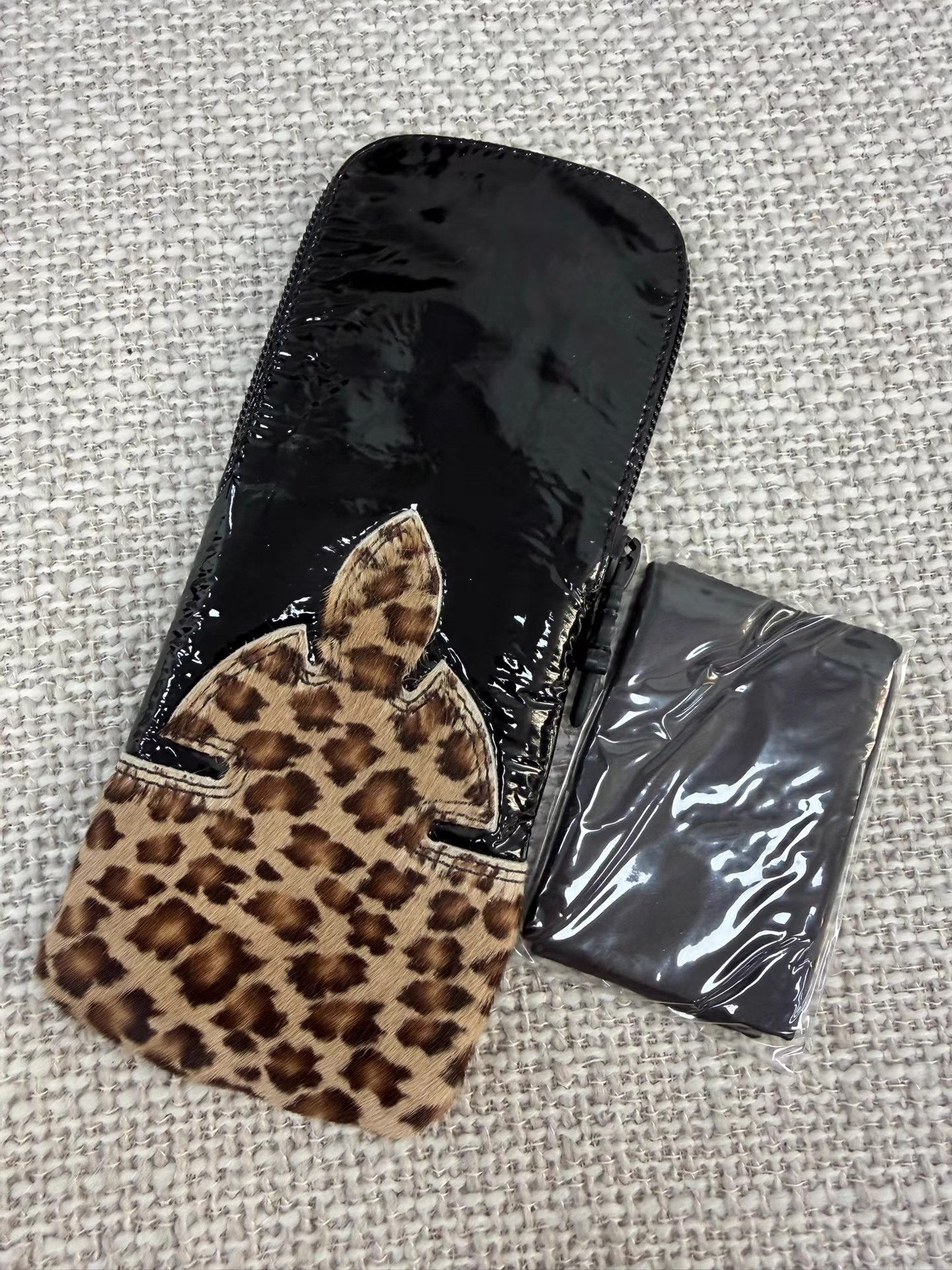 Chrome Hearts Chrome Hearts Patent Leather Leopard Eyeglass Pouch Size ONE SIZE - 1 Thumbnail