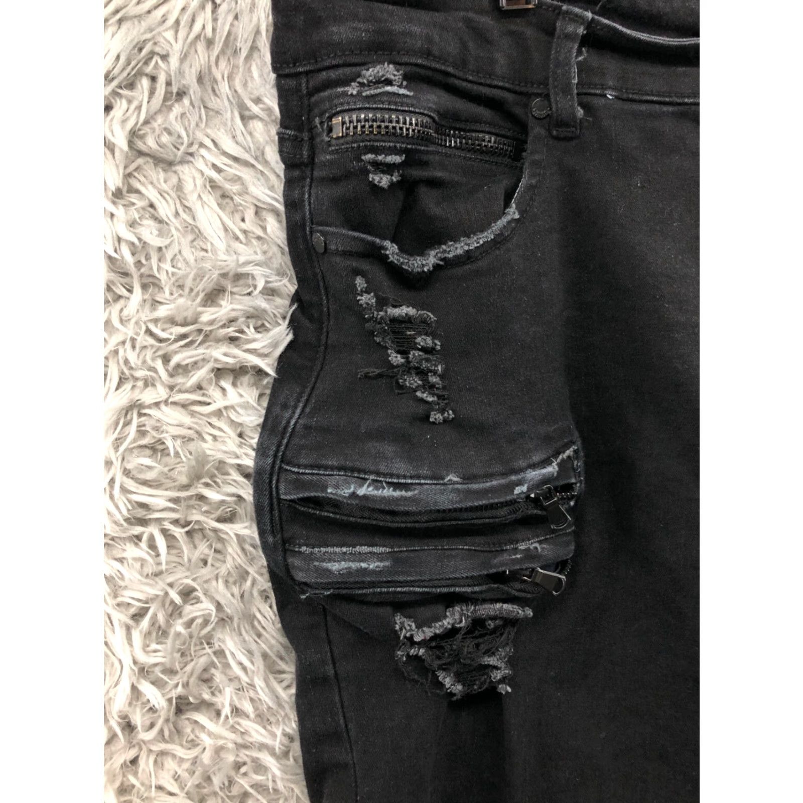 Vintage VINTAGE Rockstar Bermuda Shorts Mens Size 40 Mid Rise Dark Wash Black Distresse Size US 40 / EU 56 - 5 Thumbnail