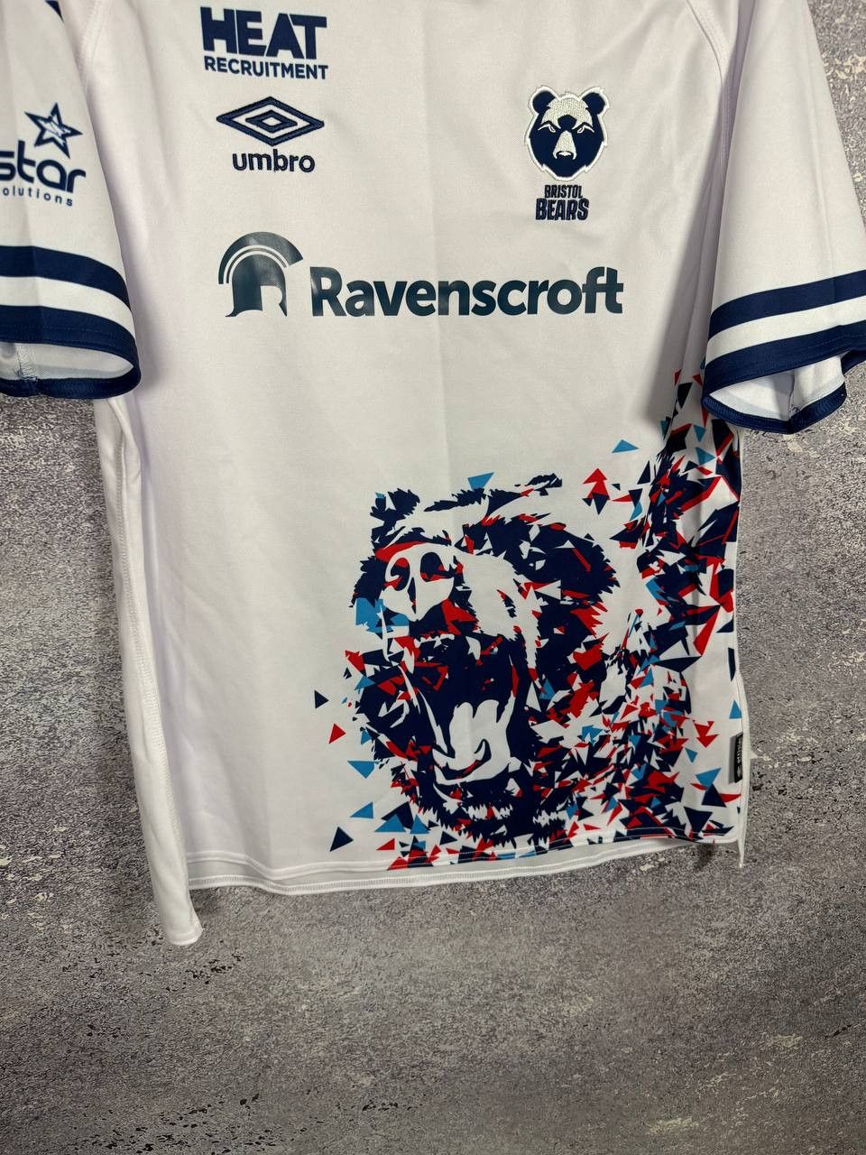 Umbro Bristol Bears Rugby Away Cup Shirt 2021/22 Umbro Pro GPS TOP Size US L / EU 52-54 / 3 - 4 Thumbnail