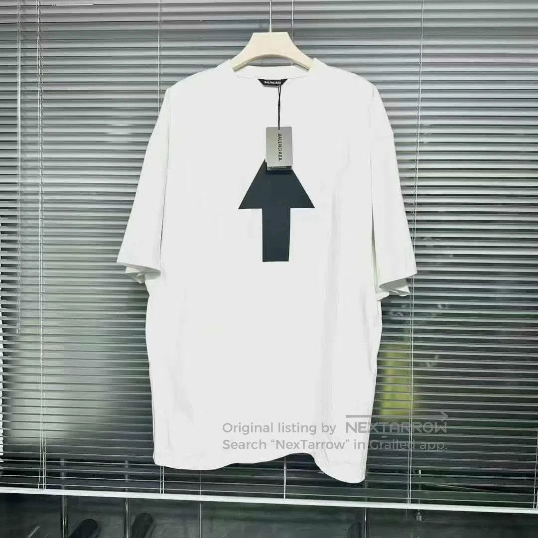 Balenciaga balenciaga wifi arrow short sleeve shirt. Size US XS / EU 42 / 0 - 1 Thumbnail