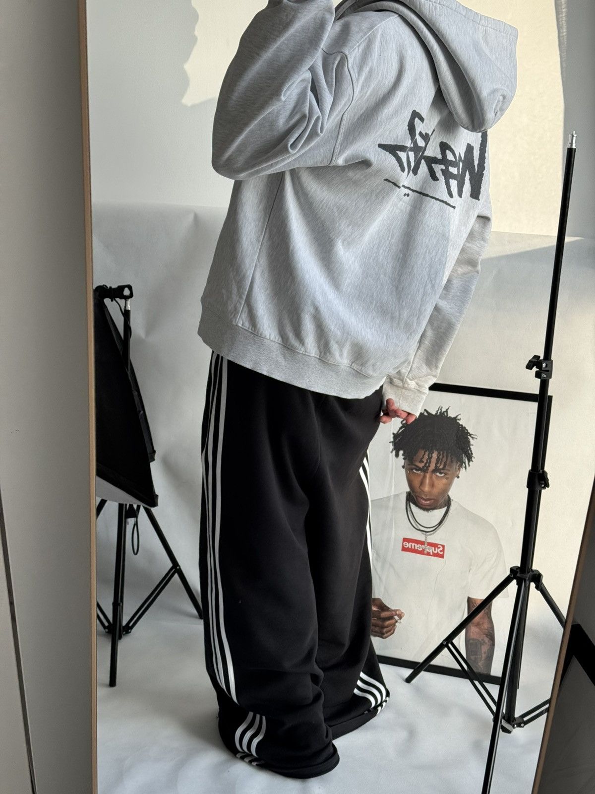 Stussy STUSSY Zip Up Reverse LOGO OVERSIZE Zip Up Gray HOODIE Size US XL / EU 56 / 4 - 17 Thumbnail
