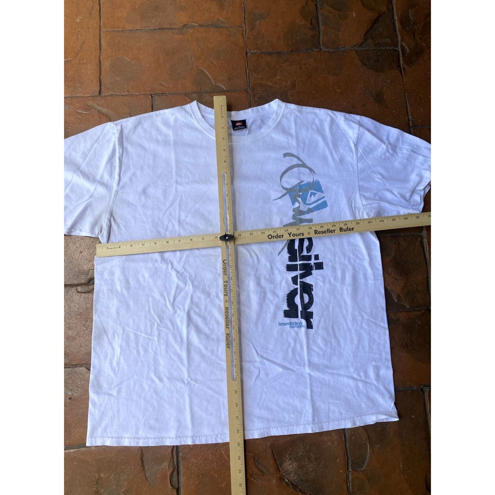 Billabong VINTAGE Billabong T-Shirt XL White Grunge Surf Logo Short Sleeve Crew Neck Men Mens Regular A solid pattern, double-sided, easy care Size US XL / EU 56 / 4 - 7 Thumbnail