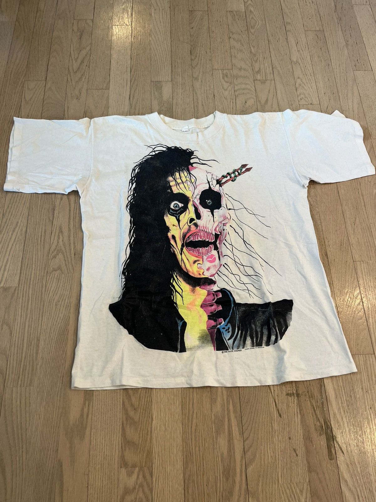 Band Tees × Vintage Vintage 1989 Alice Cooper Trashed Shirt size L Size US L / EU 52-54 / 3 - 1 Thumbnail