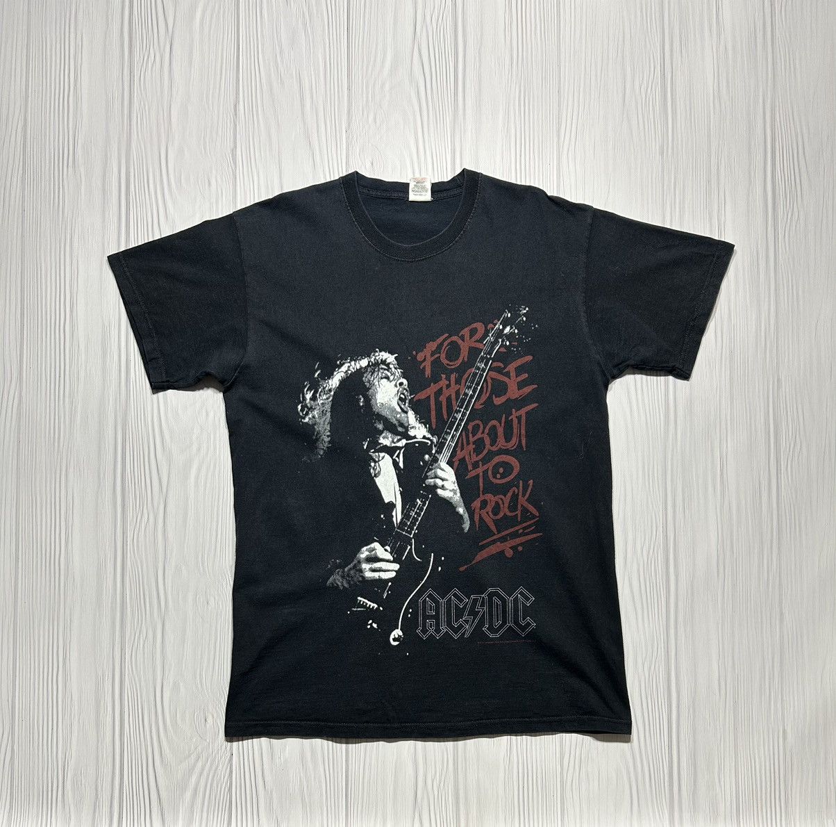 Band Tees Vintage 2004 AC DC For Those About to Rock We Salute You Tee Size US L / EU 52-54 / 3 - 1 Thumbnail