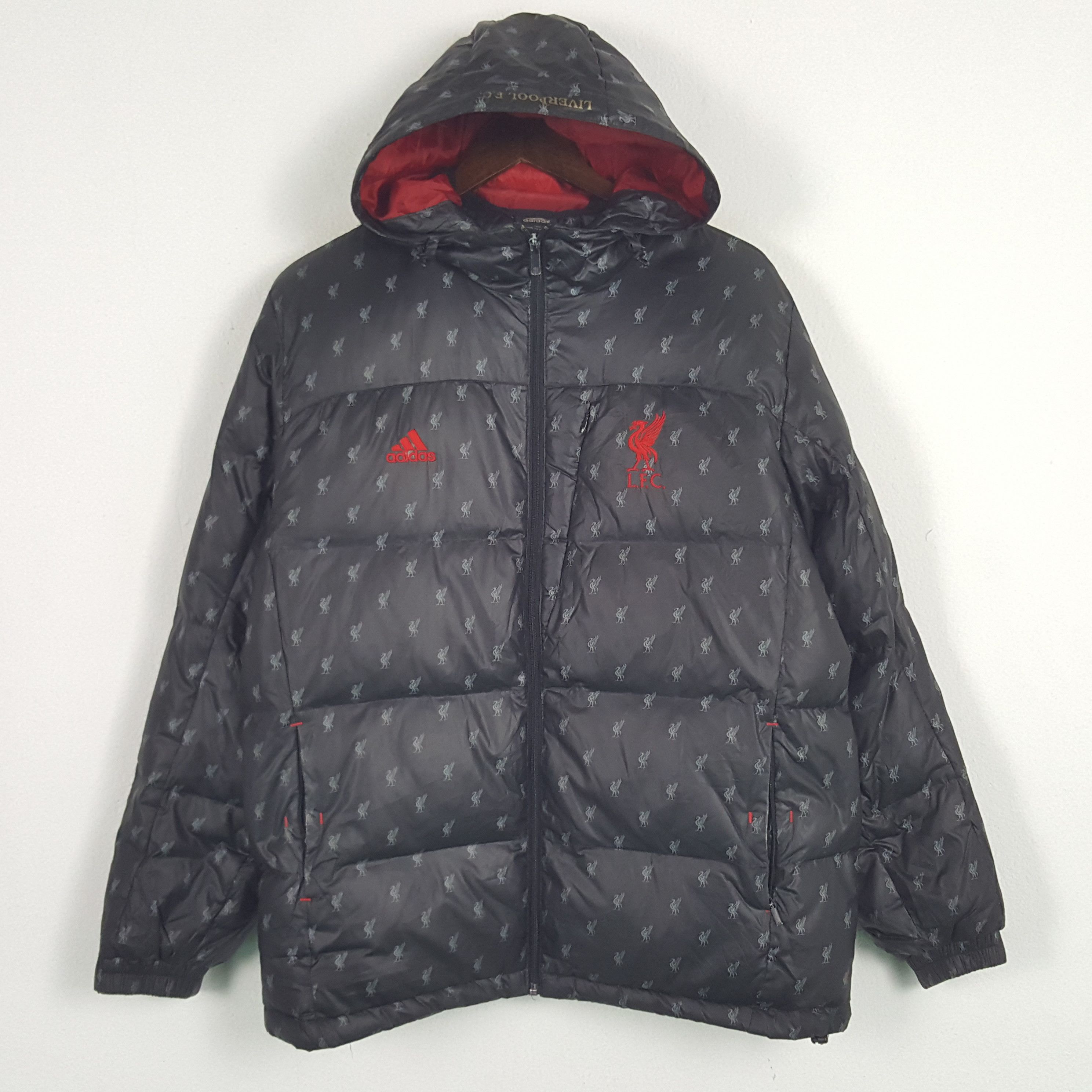 Vintage Adidas Liverpool FC Puffer Winter Jacket Hoodies