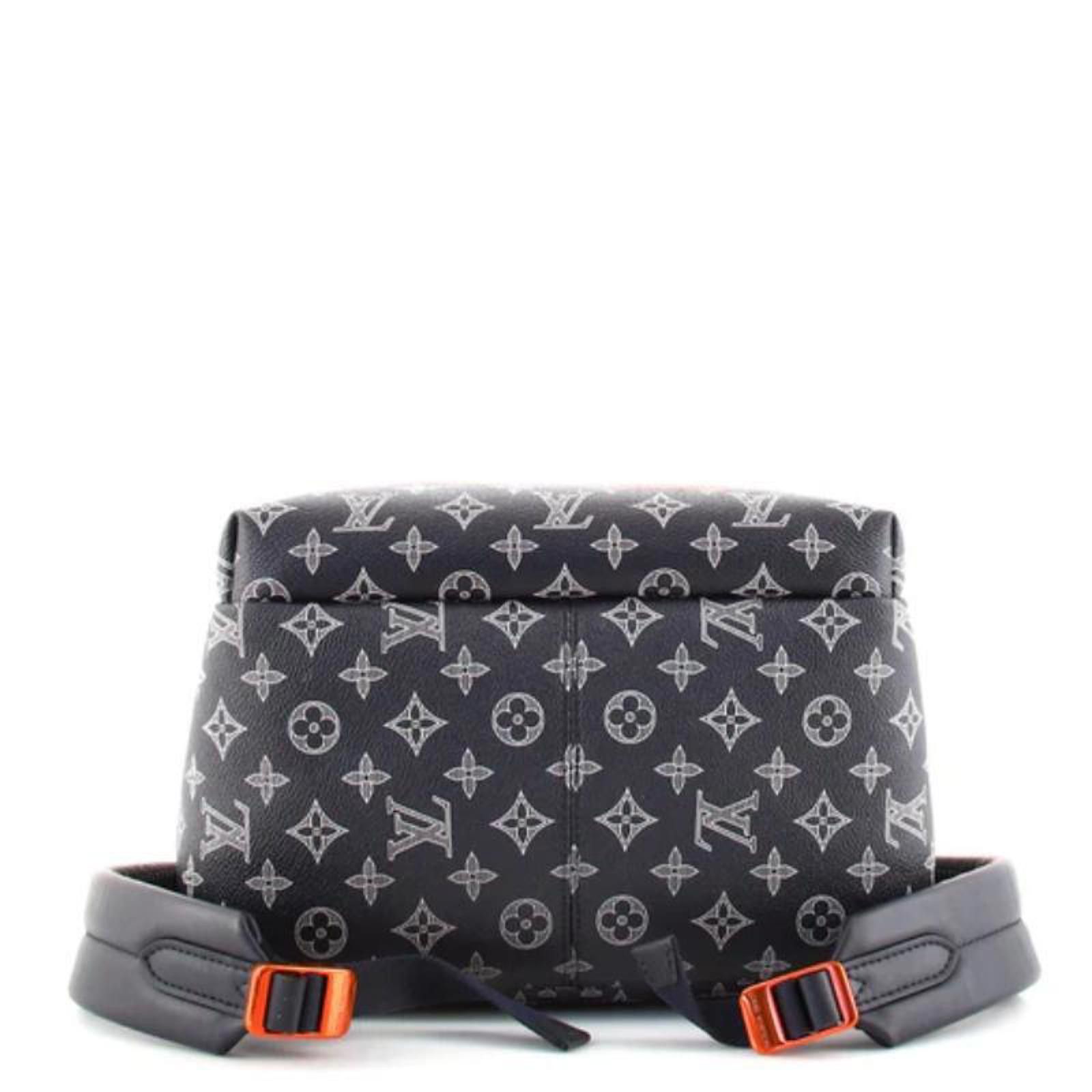 Designer Louis Vuitton Apollo Backpack Limited Edition Upside Down Size ONE SIZE - 4 Thumbnail
