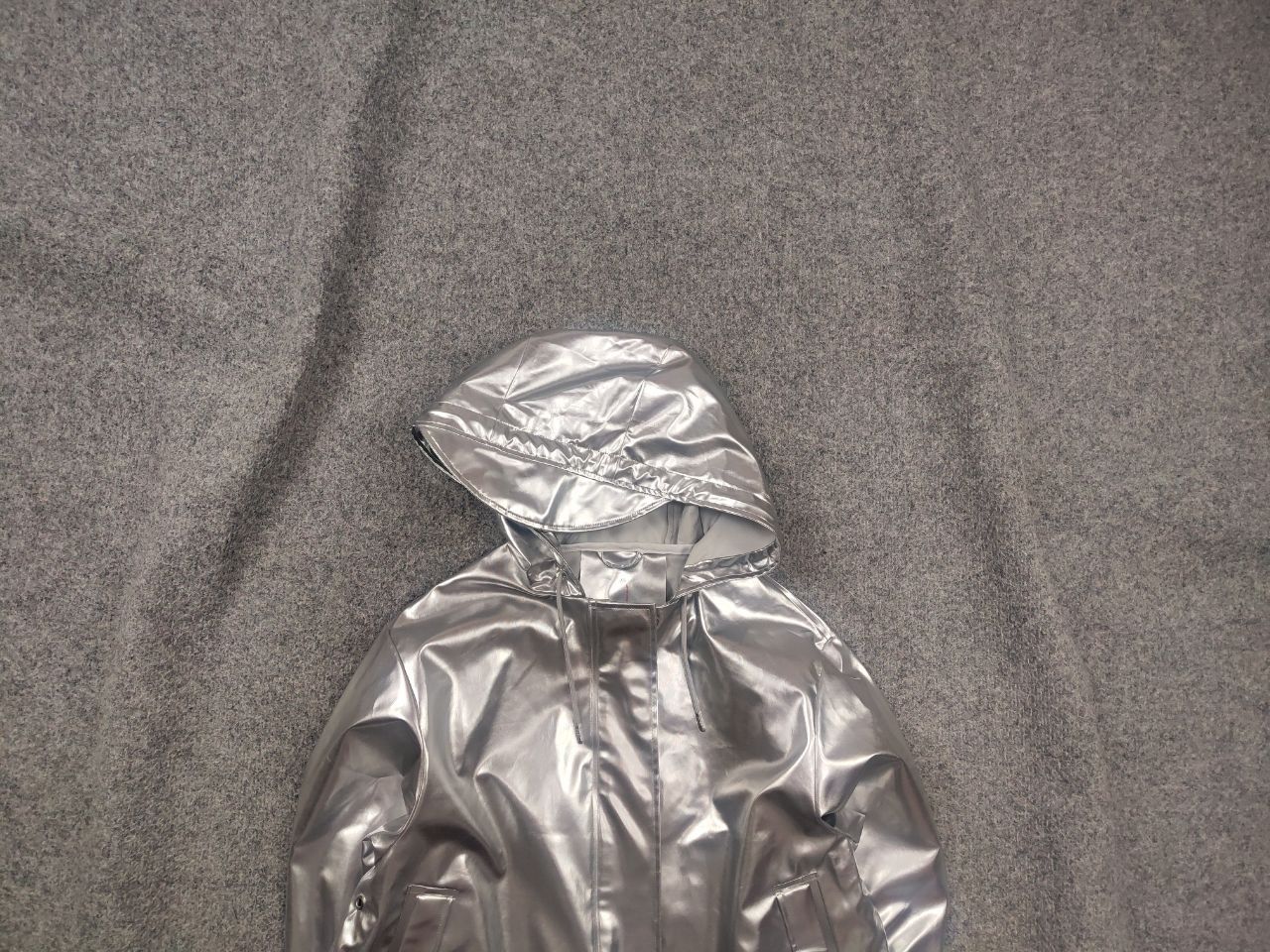 Rains Rains String Design silver foil raincoat Hooded Jacket Size US S / EU 44-46 / 1 - 2 Thumbnail