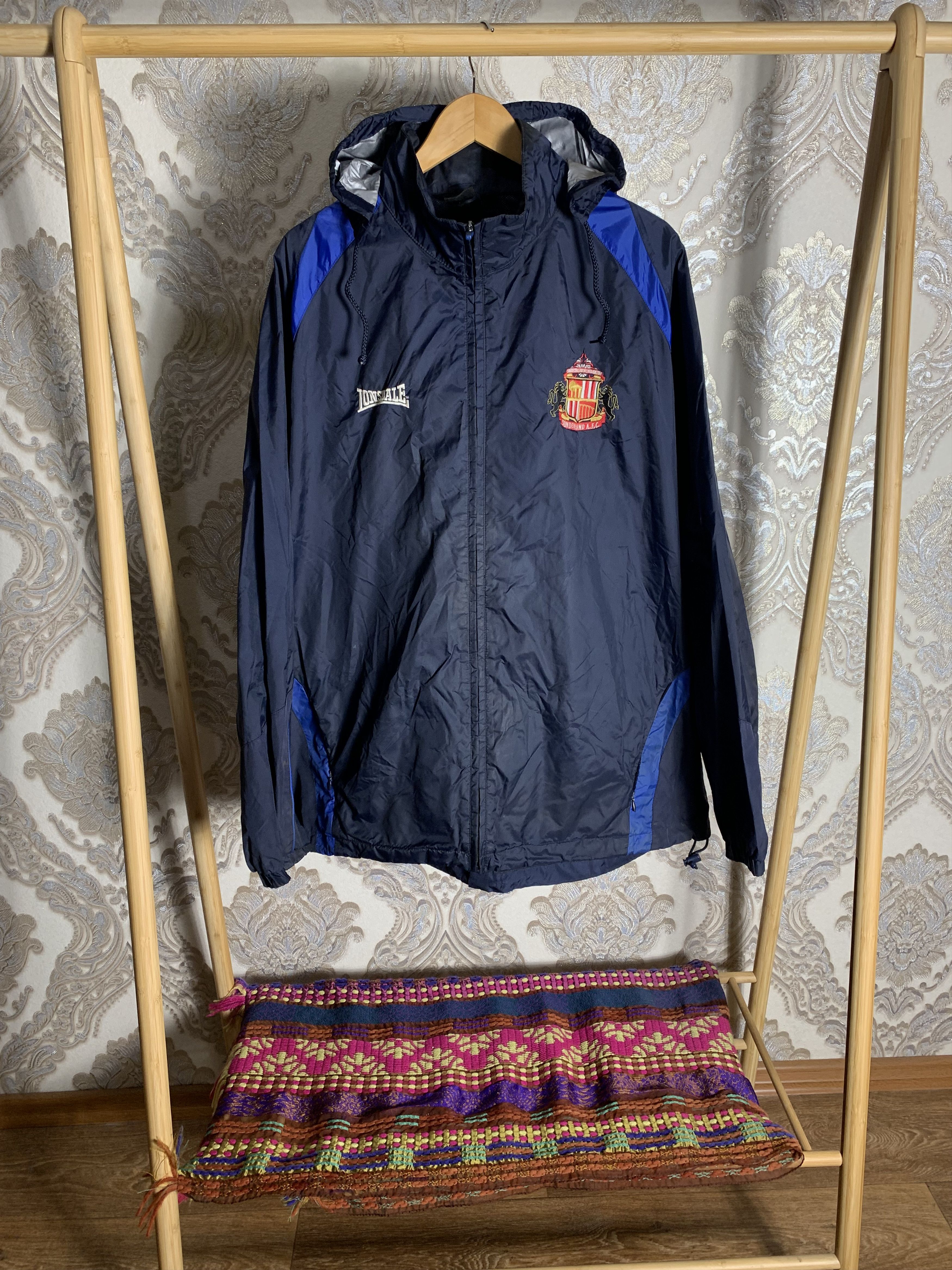 Lonsdale VINTAGE LONSDALE SUNDERLAND ENGLAND RETRO SOCCER JACKET 90s Size US XXL / EU 58 / 5 - 1 Thumbnail
