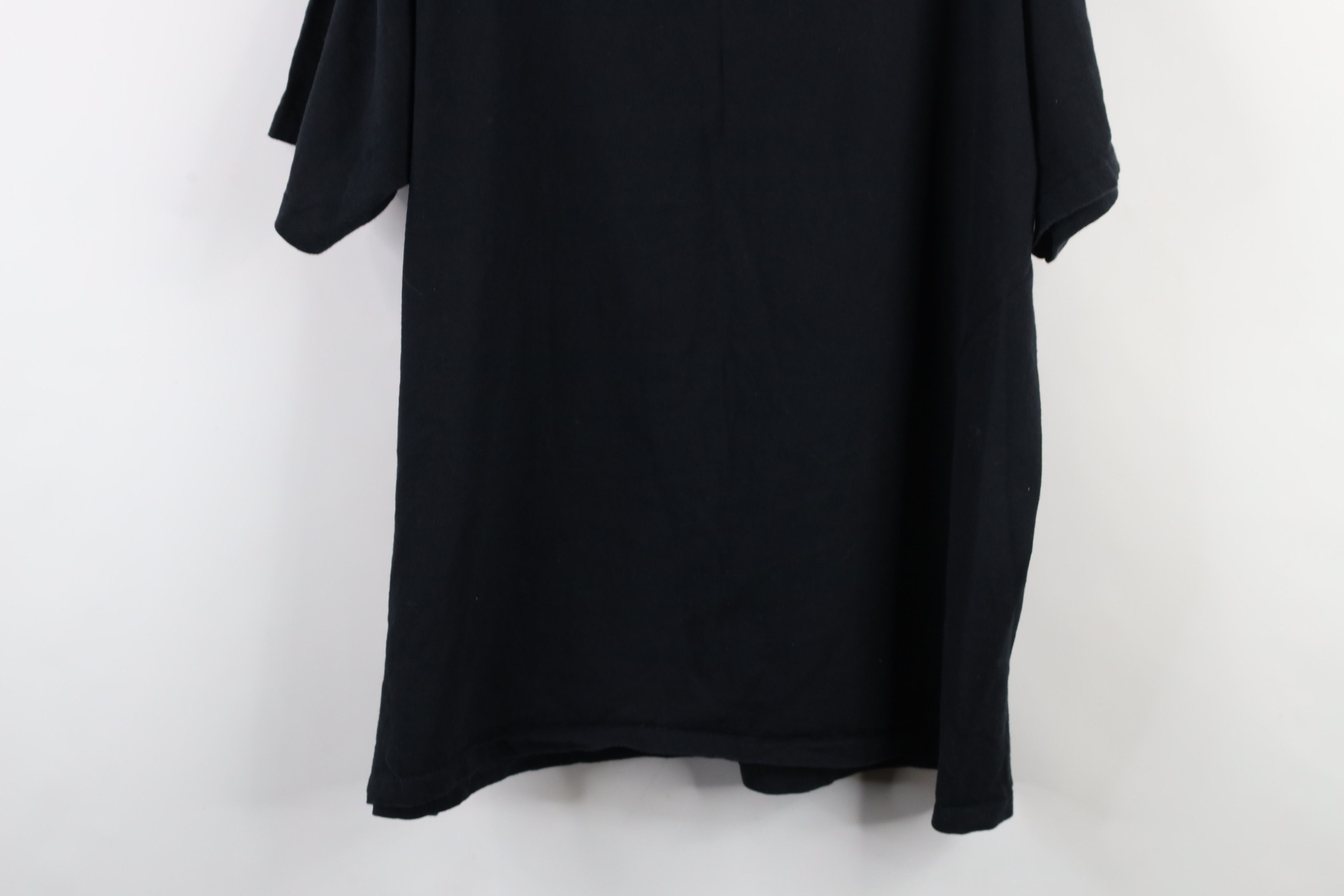 Vintage Vintage 90s The Legend Lives On Jeep Motors T-Shirt USA Size US XXL / EU 58 / 5 - 11 Thumbnail