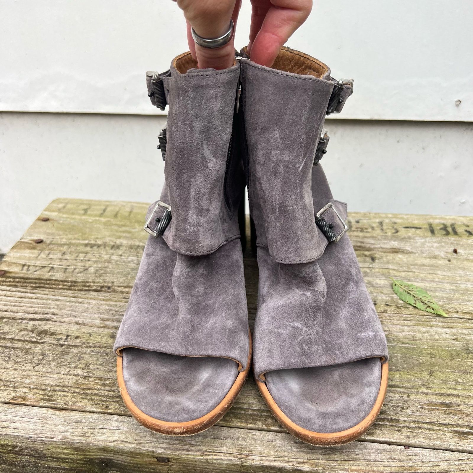 Rag & Bone Rag & Bone Marta Suede Gray Block Heel Leather Shoe Booties Size US 7.5 / IT 37.5 - 3 Thumbnail
