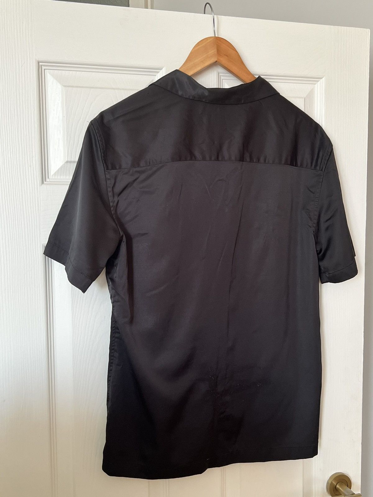 Zara ZARA SATIN MATERIAL SHIRT SIZE L SLIM FIT Size US M / EU 48-50 / 2 - 3 Thumbnail