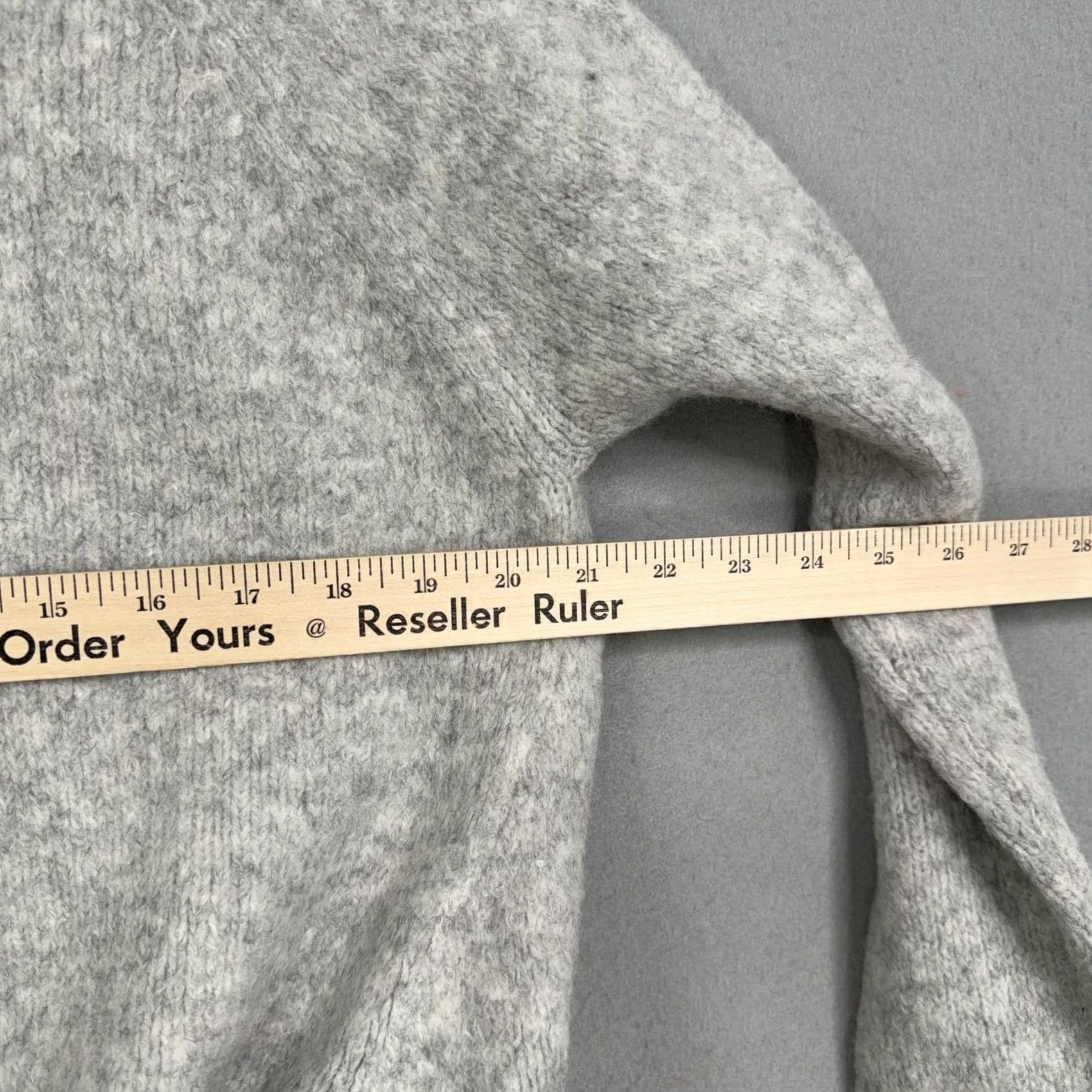 Vintage BLANKNYC Sweater Womens Large Gray Mock Neck Back Tie Bow Hem Knit Pullover Size L / US 10 / IT 46 - 7 Thumbnail