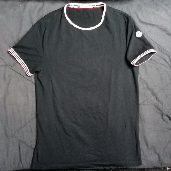 【MONCLER】340 NORTH RODEO DRIVE サーフプリントTシャツ Moncler Rodeo Drive Graphic T-Shirt | Nordstrom