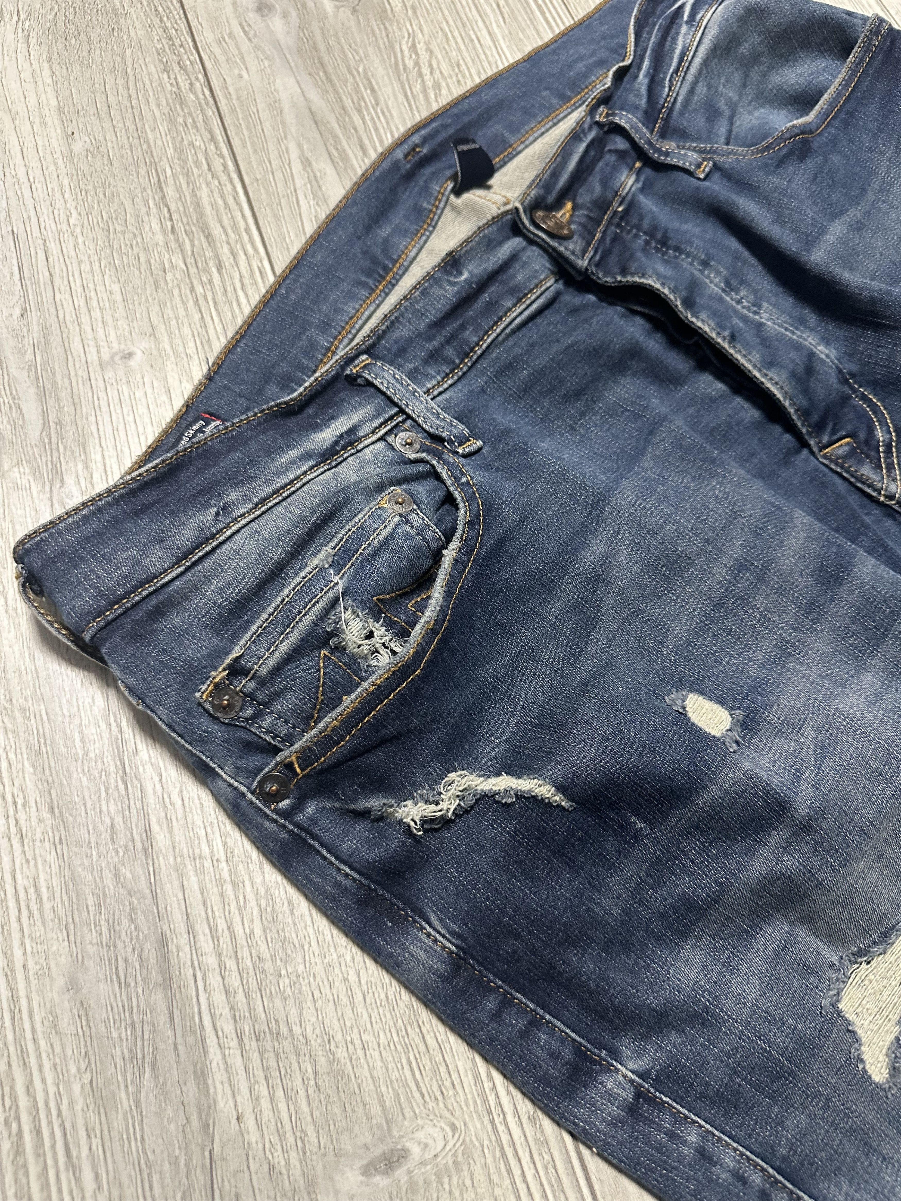 True Religion True Religion Rocco Relaxed Skinny Denim Jeans Size 36 Size US 36 / EU 52 - 3 Thumbnail