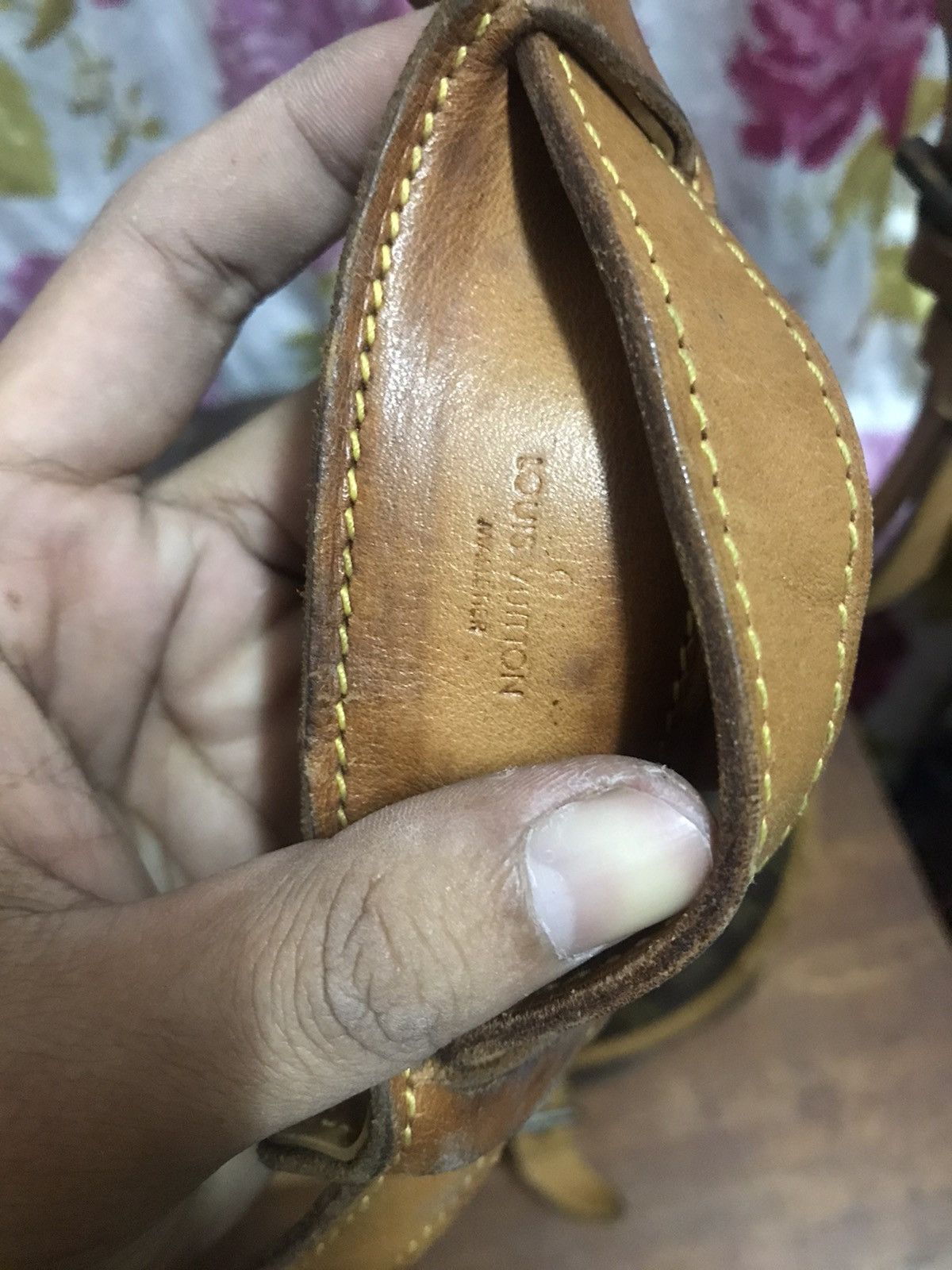 Louis Vuitton Authentic Louis Vuitton Monogram Saumur 43 Size ONE SIZE - 4 Thumbnail