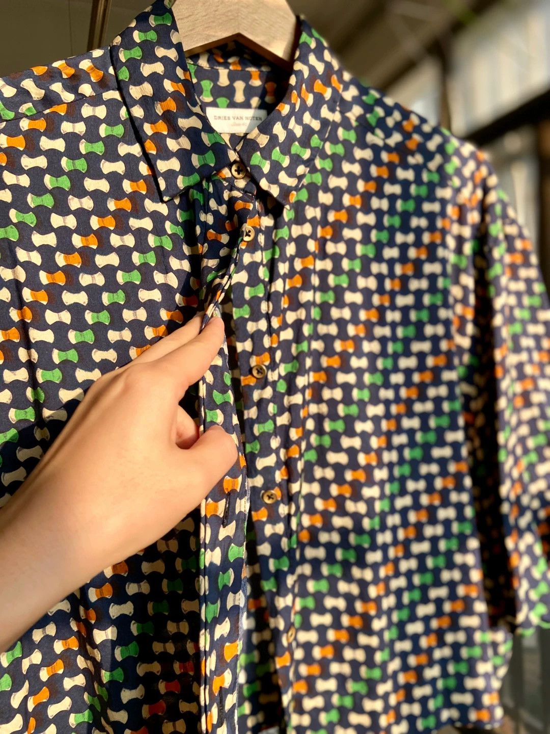 Dries Van Noten Dries Van Noten Silk Boxy Runway Print Shirt 40 Size S / US 4 / IT 40 - 7 Thumbnail
