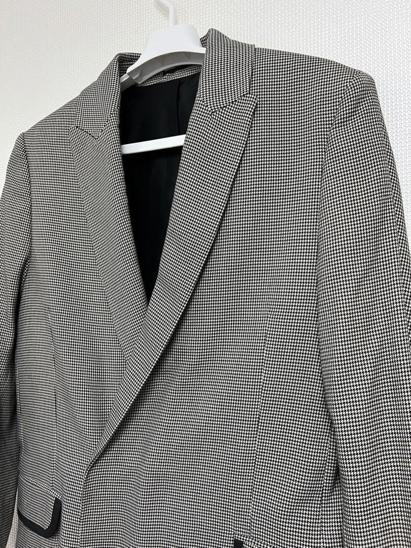 Daniel W. Fletcher DANIEL W. FLETCHER MID LENGTH TAILOR COAT MADE IN ENGLAND Size US XS / EU 42 / 0 - 3 Thumbnail
