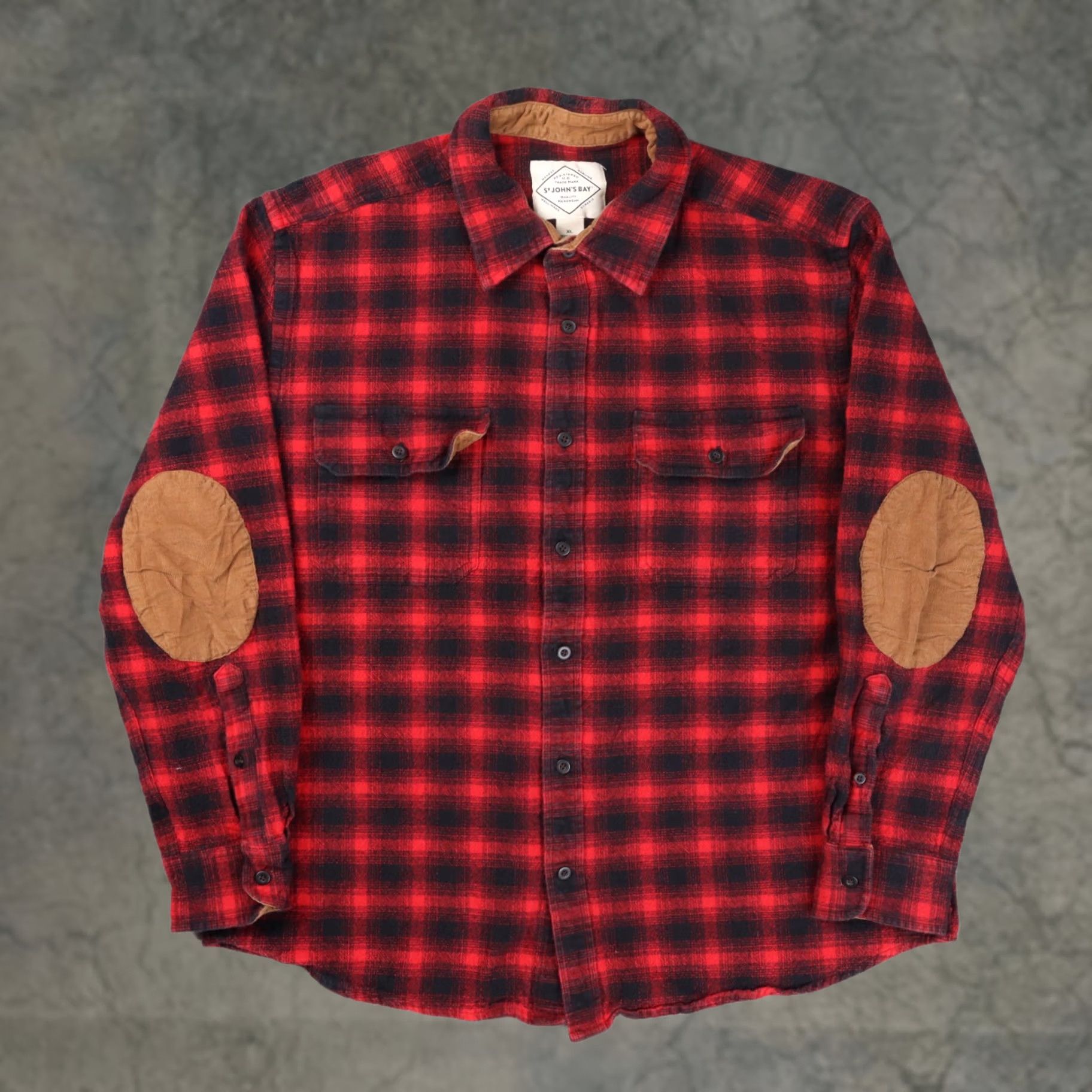 Vintage St. John's Bay Red Black Flannel Shirt XL Long Sleeve Collared Button-Up Mens Size US XL / EU 56 / 4 - 1 Thumbnail