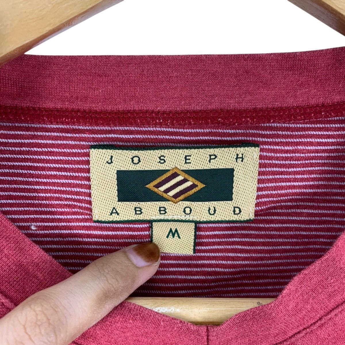 Joseph Abboud Vintage JOSEPH ABBOUD New York Red Pocket Tee Shirt Top V Size M / US 6-8 / IT 42-44 - 7 Thumbnail