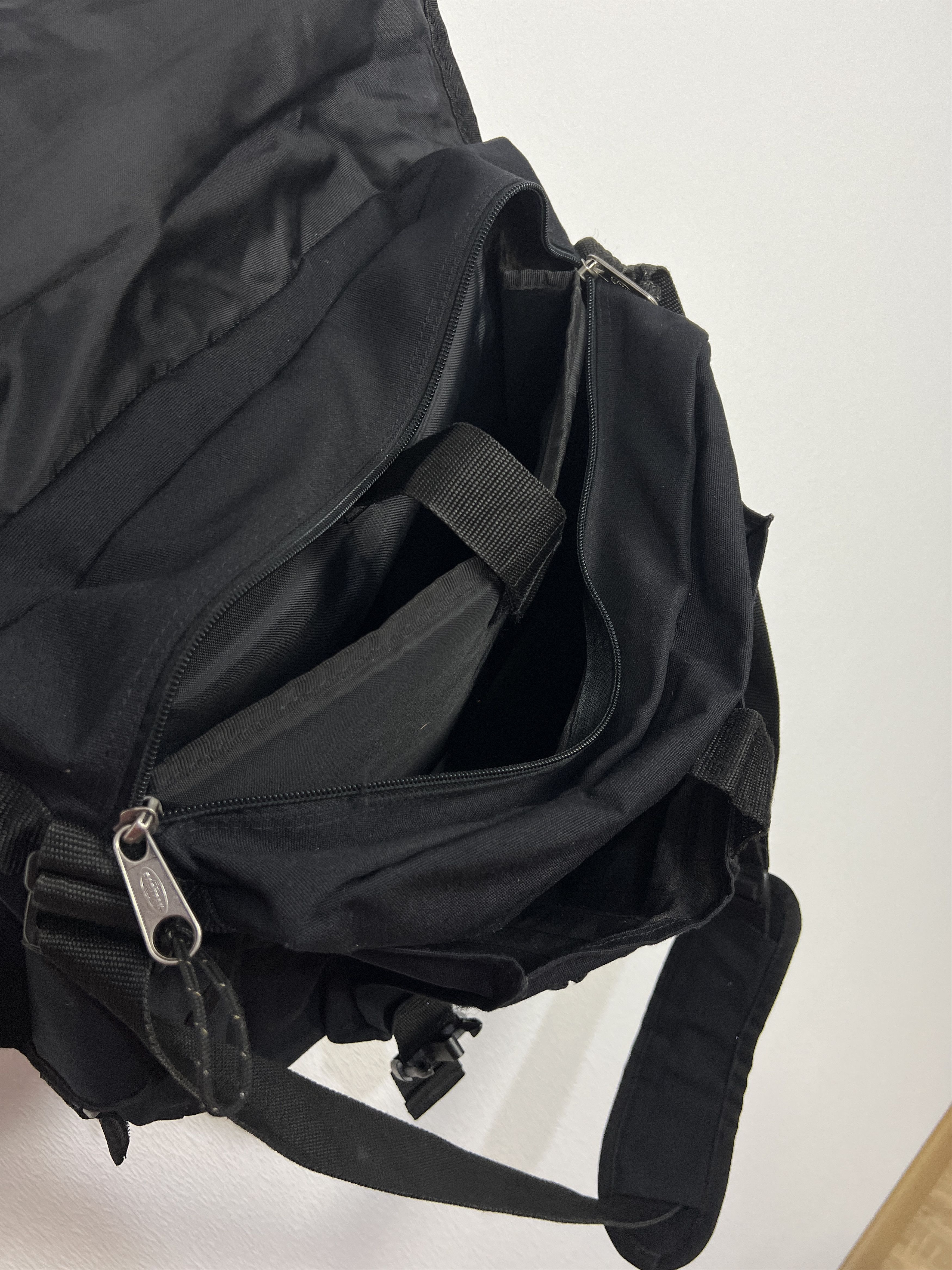 Eastpak Vintage Eastpak Crossbody Shoulder Computer Bag Messanges Size ONE SIZE - 7 Thumbnail