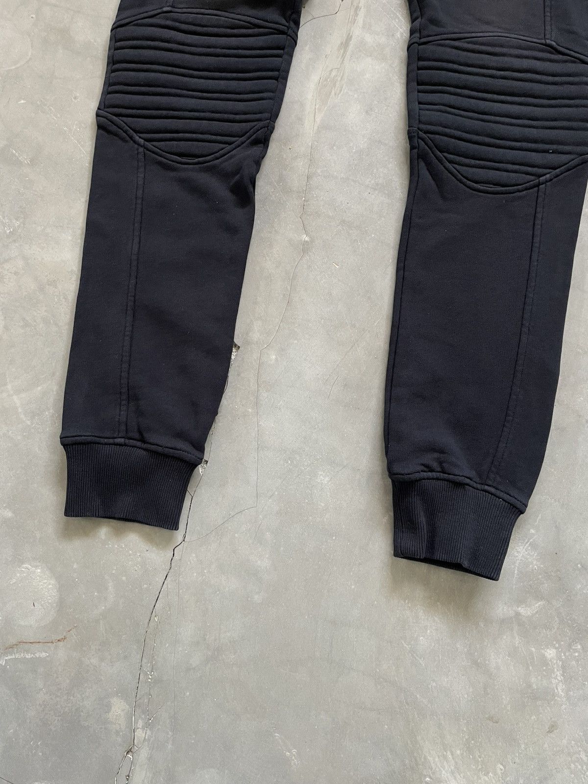 Balmain Balmain Biker Embossed Sweatpants Black Size US 30 / EU 46 - 3 Thumbnail