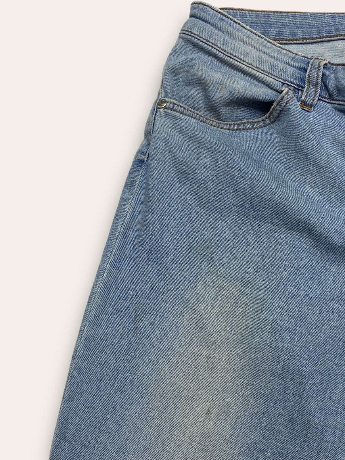 Jean Vintage VERSUS VERSACE Blue Animal Patch Jeans Slim Y2K Size 31" - 14 Thumbnail