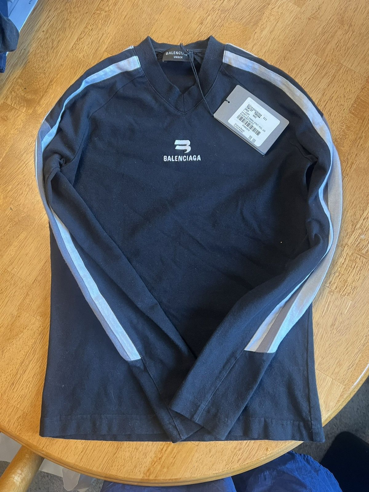 Balenciaga Balenciaga sporty B top Size XXS / US 00 / IT 34 - 1 Thumbnail