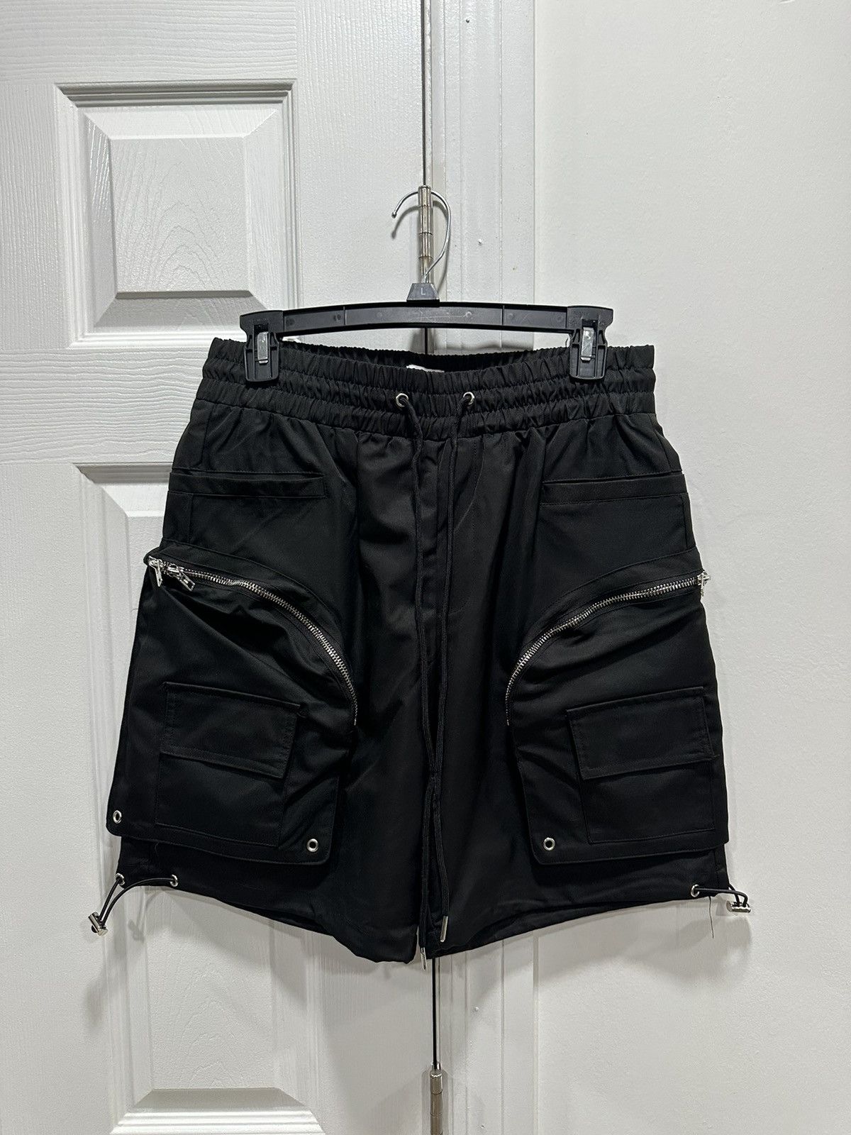 EPTM. EPTM Utility Cargo Shorts SZ 30 Size US 30 / EU 46 - 1 Thumbnail