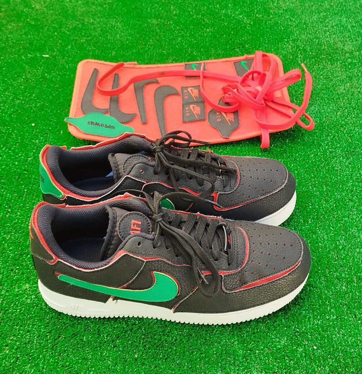 Nike Shoes Nike Air Force 1 Size US 7.5 / EU 40-41 - 1 Thumbnail