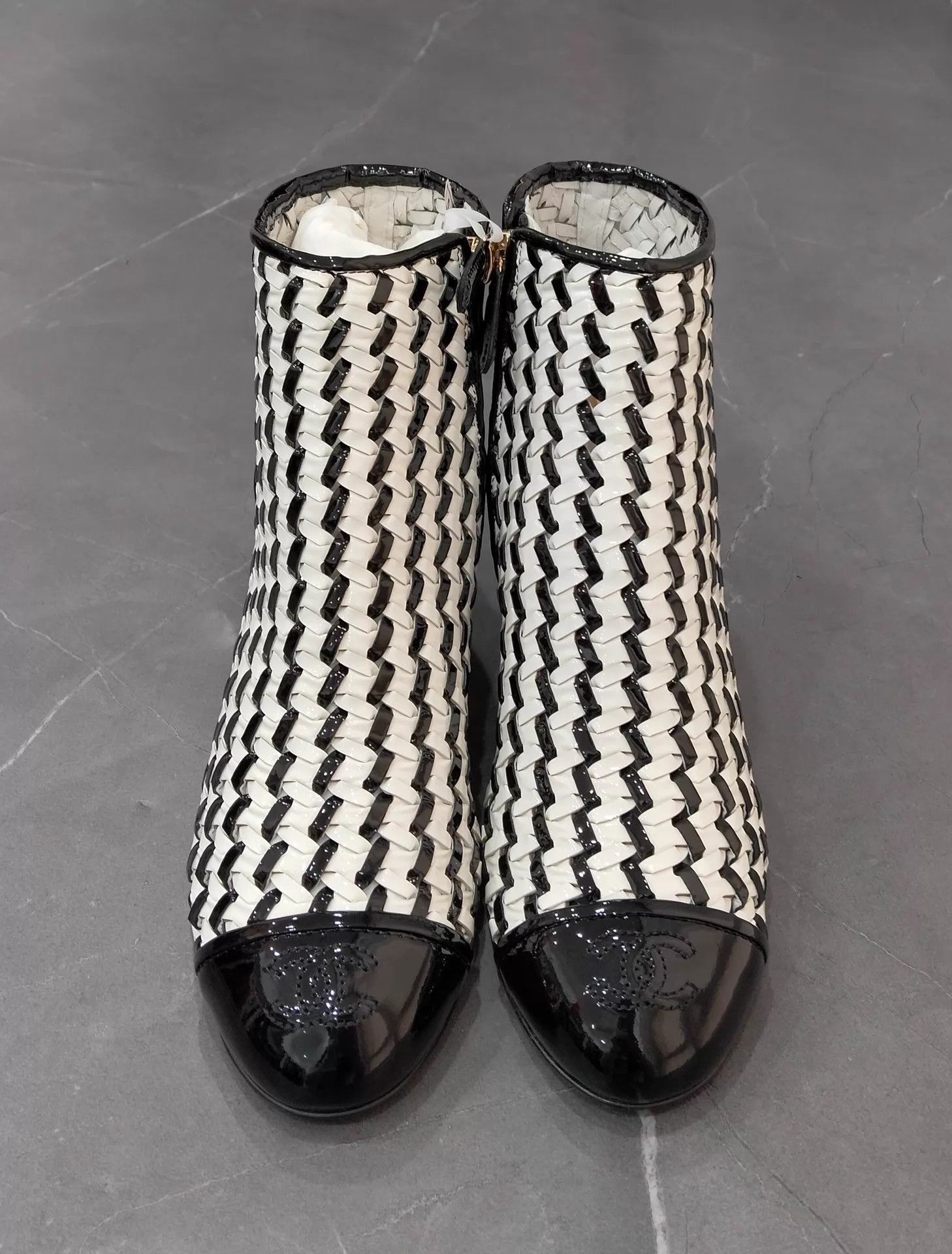 Chanel CHANEL Women's Black & White Woven High-Heel Ankle Boots 36.5 Size US 6 / IT 36 - 4 Thumbnail