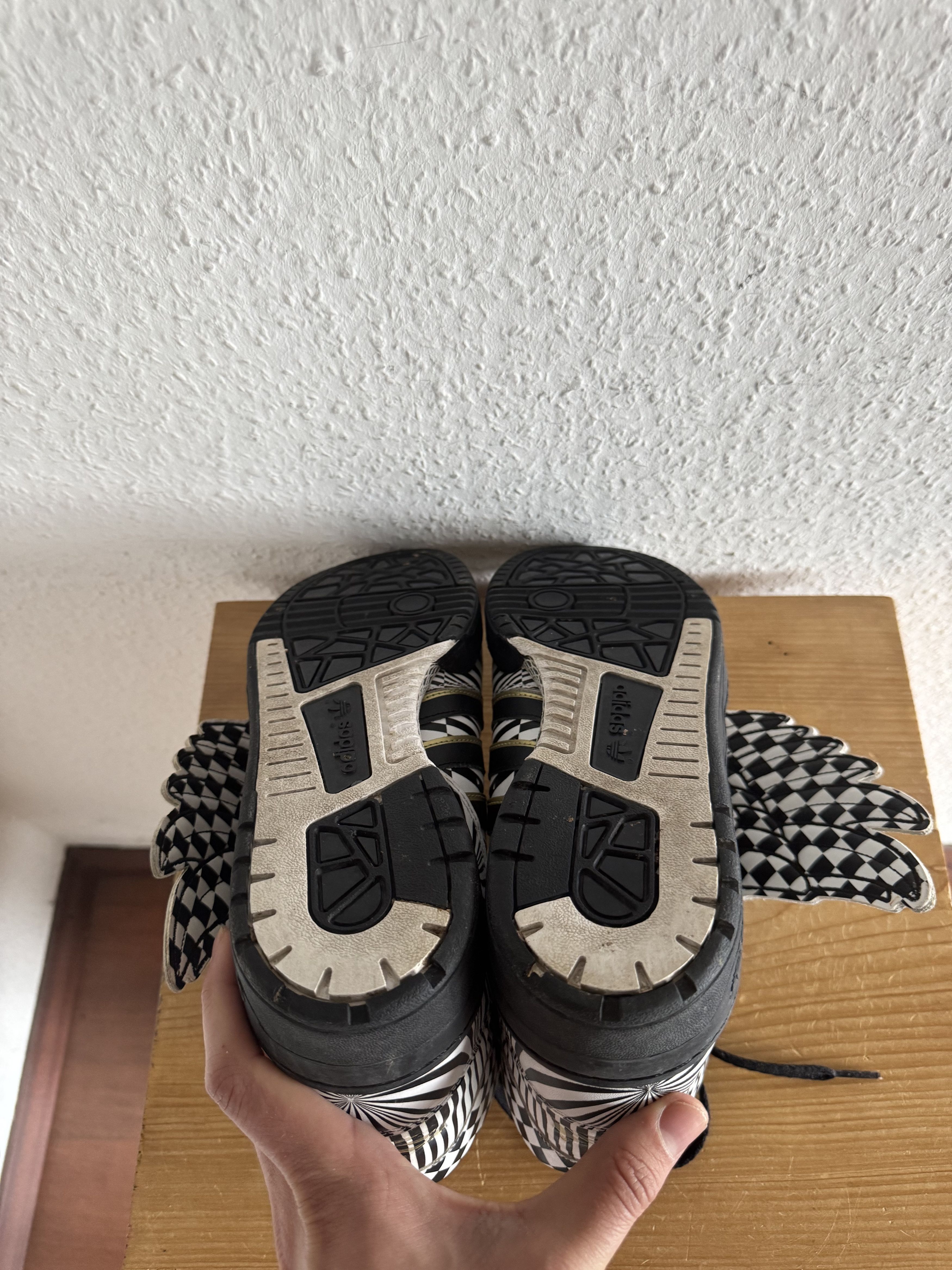 Adidas × Jeremy Scott JS Wings OPART Black White Size US 12.5 / EU 45-46 - 12 Thumbnail