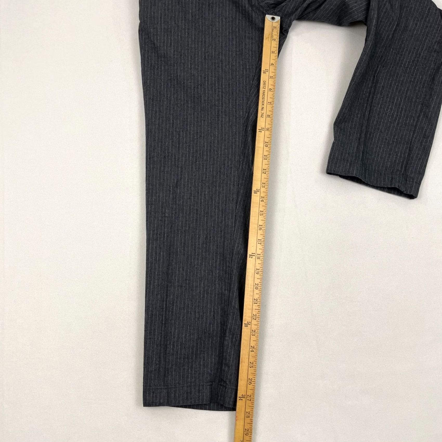 Brooks Brothers Brooks Brothers Chino Pants Mens 32 x 28 Slim Fit Gray Chalk Striped Casual Prep Size US 32 / EU 48 - 4 Thumbnail