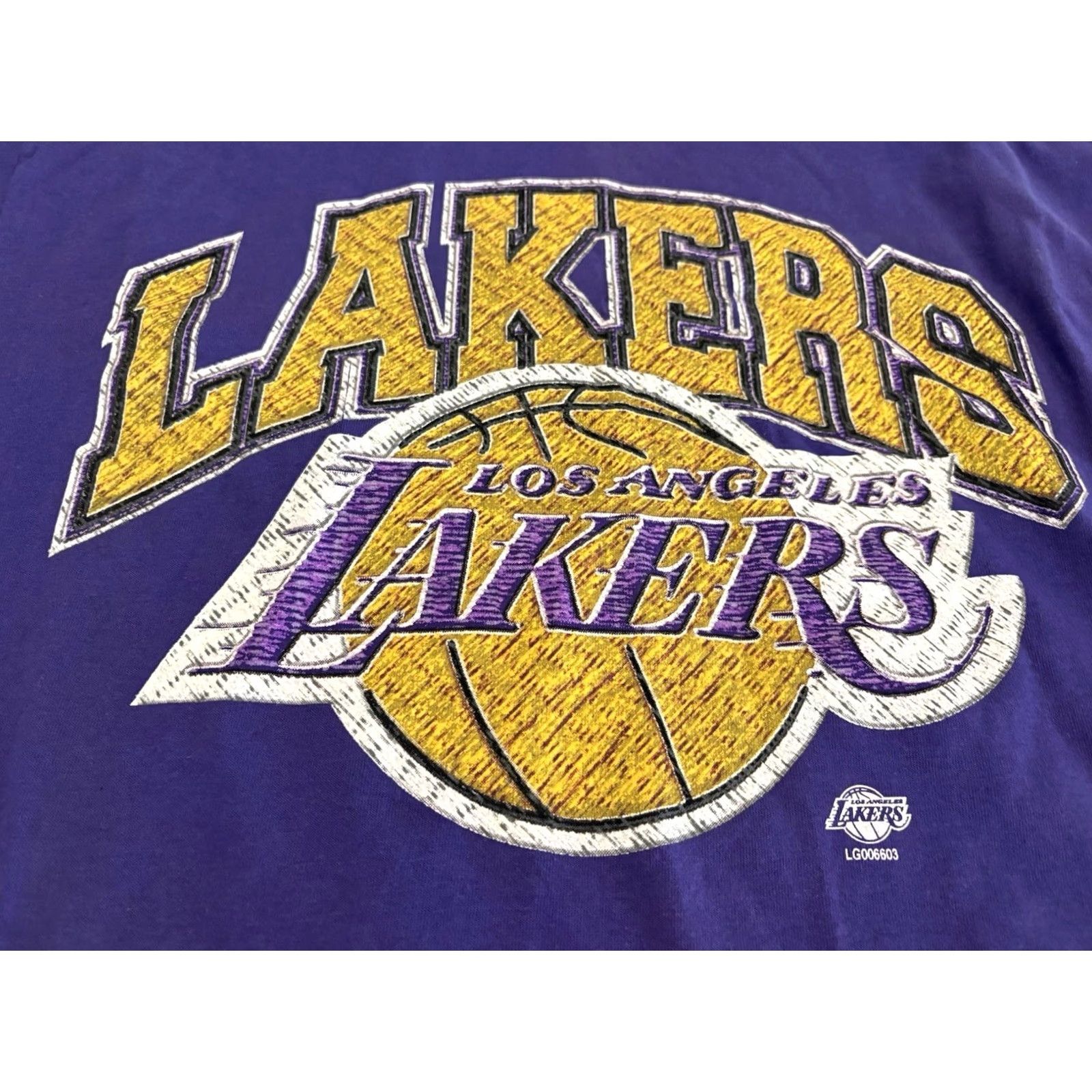 Logo Athletic VINTAGE Logo Athletic Los Angeles Lakers Purple Graphic Tee Shirt XL Mens Size US XL / EU 56 / 4 - 2 Thumbnail